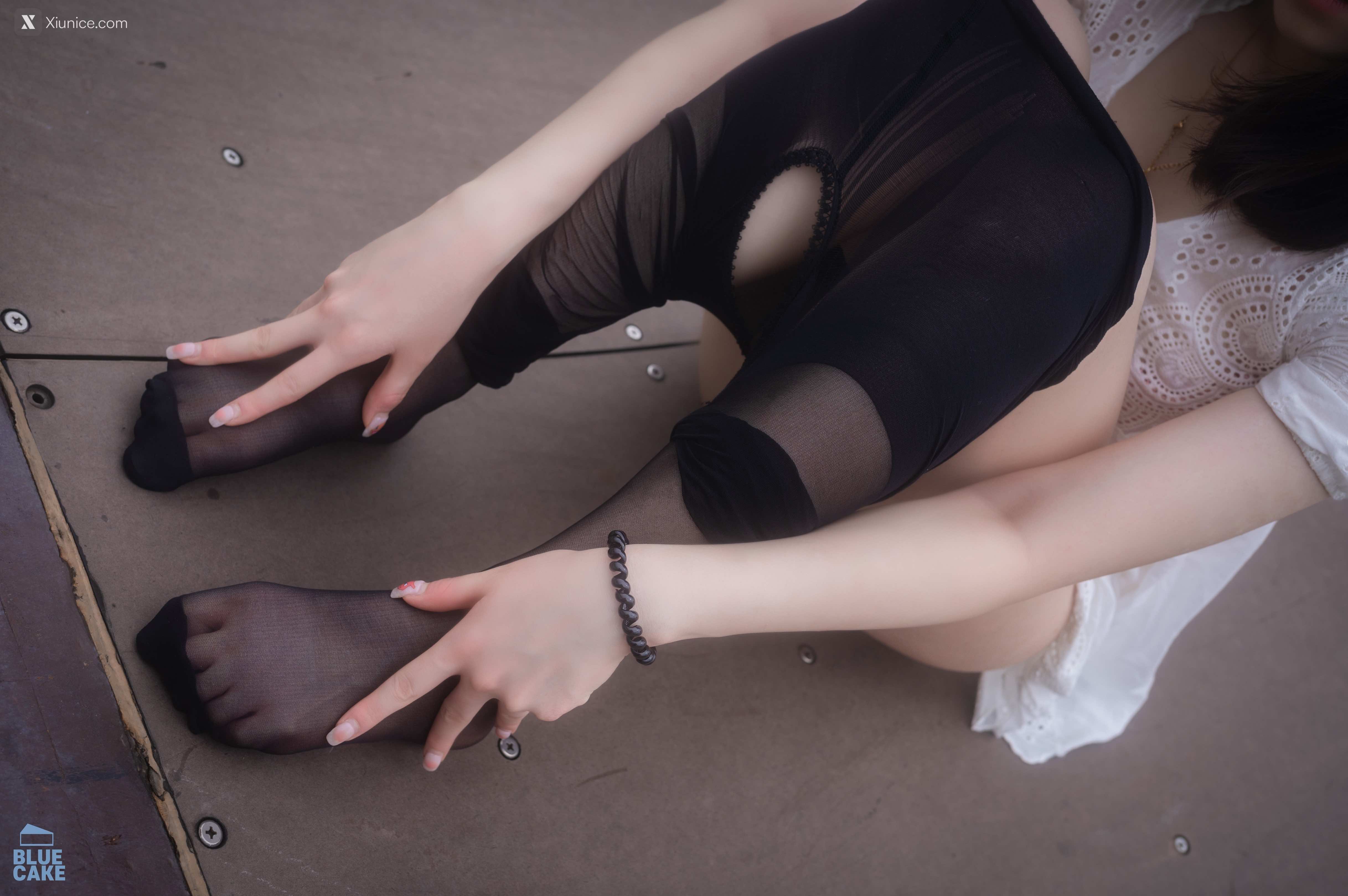 BLUECAKE Bambi (밤비) – Doki Doki , Amenokade (+RED.Ver) 4K