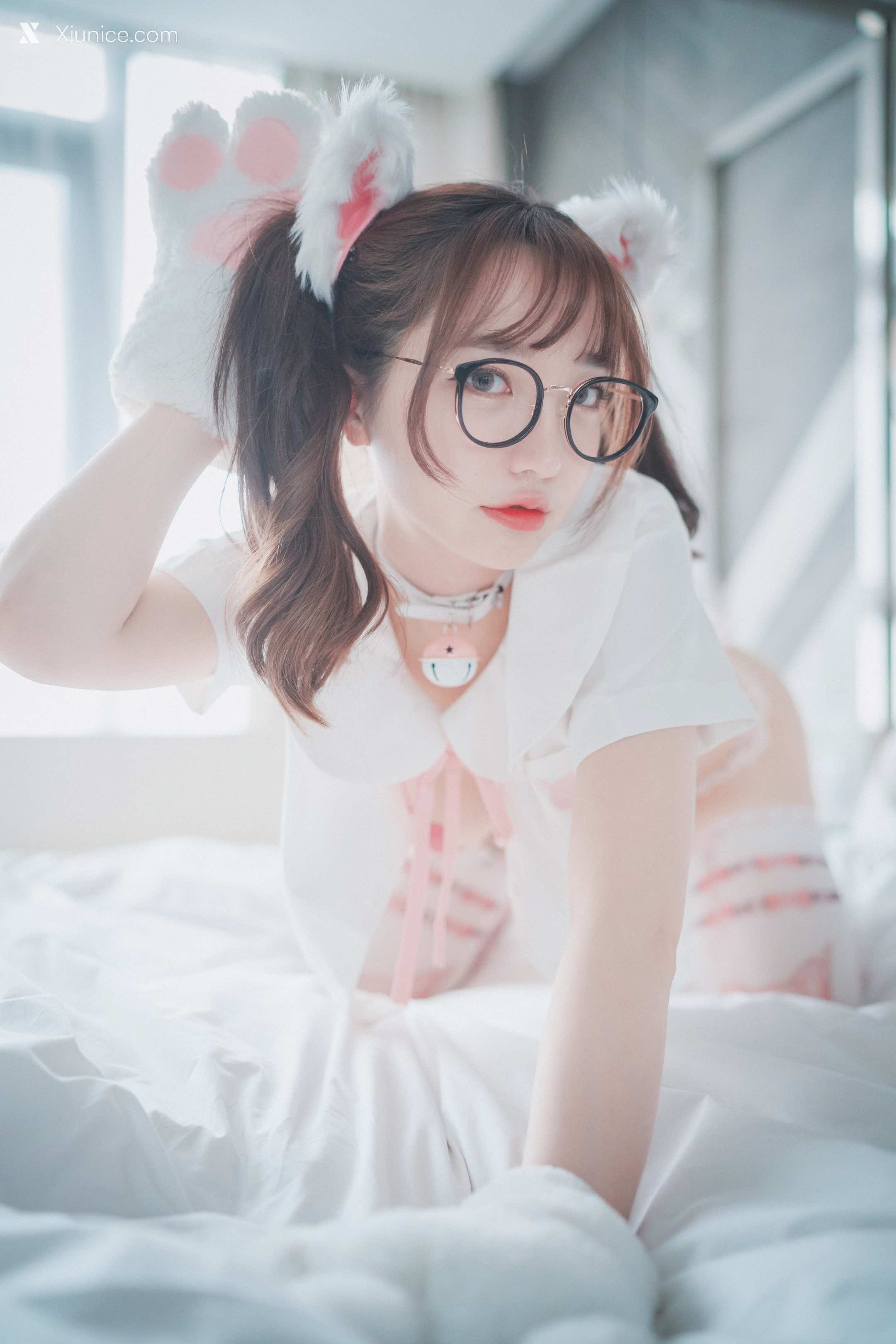 DJAWA Photo – Son Ye-Eun (손예은) – Cute Pink 4K