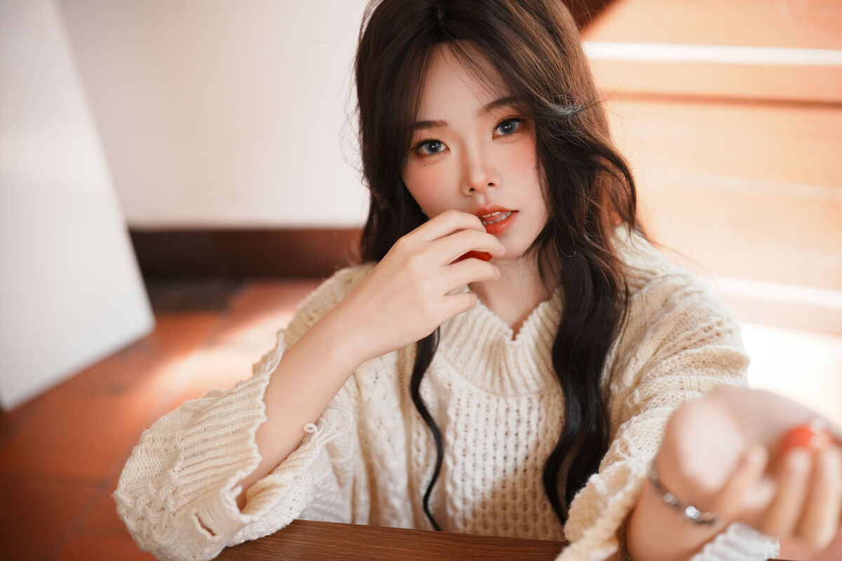 YiTuYu艺图语 Vol.10049 Le Di