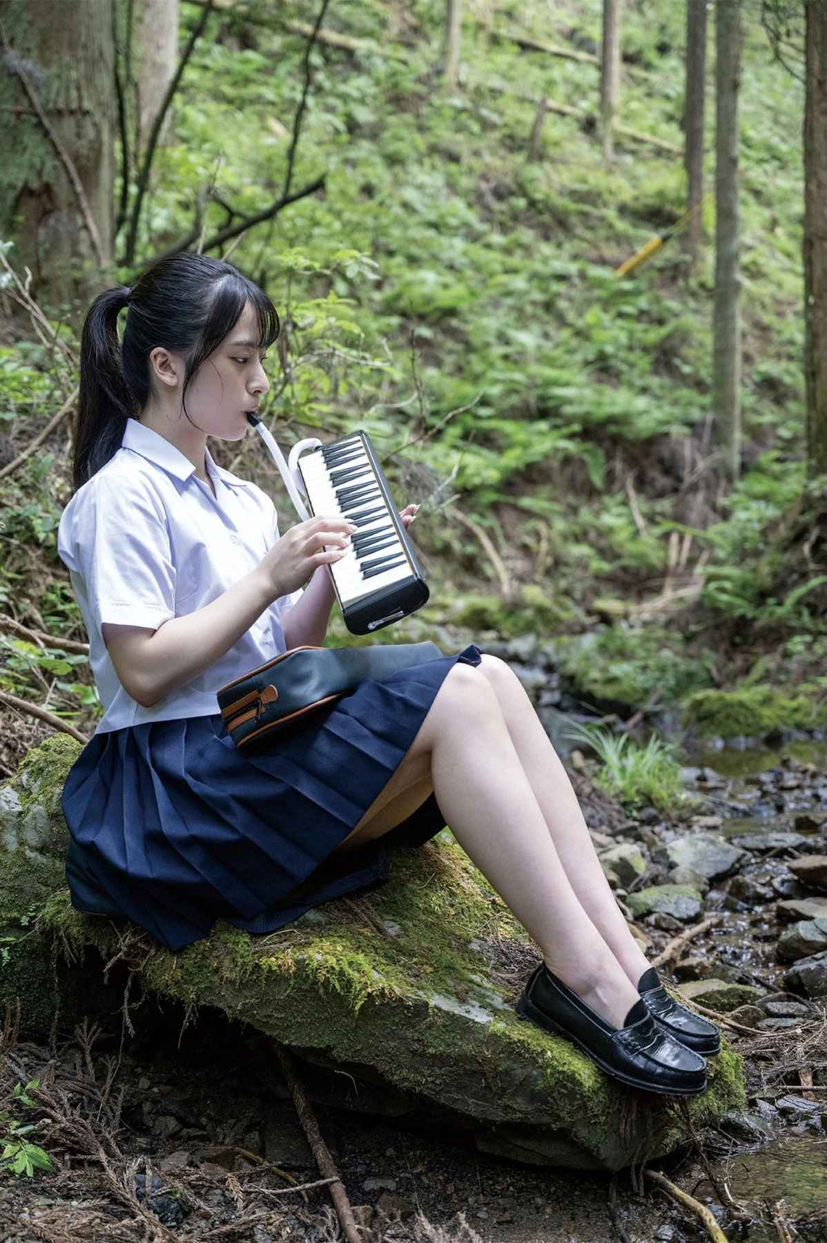 Nanami Nakamori 中森ななみ, Prestige 写真集 「36.9℃」