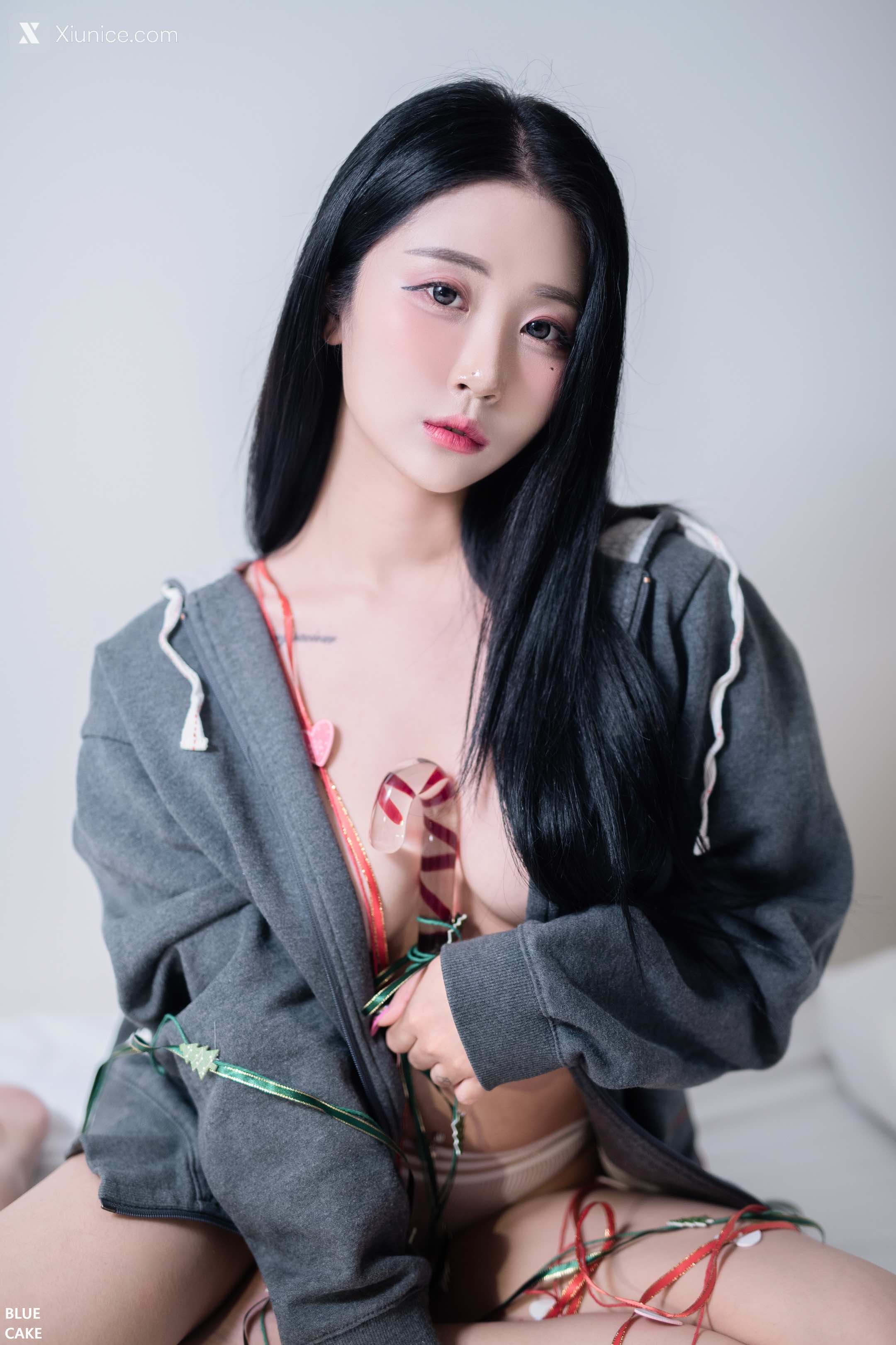 BLUECAKE Bomi (보미) – Christmas with my Bomi & Lover 4K