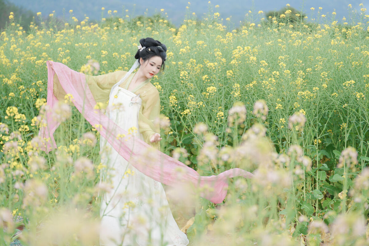 YiTuYu艺图语 Vol.10204 Nan Zhi