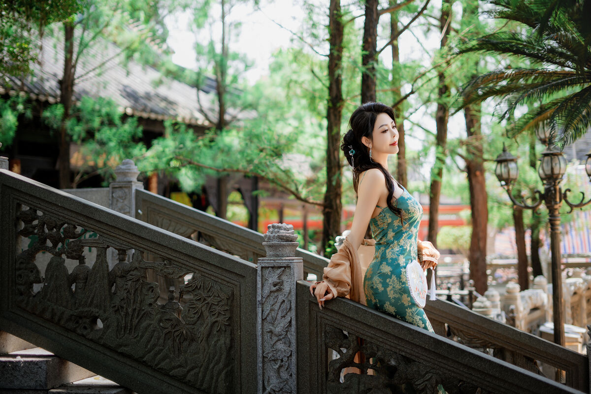 YiTuYu艺图语 Vol.10189 Mi Ni Ai Mei Li