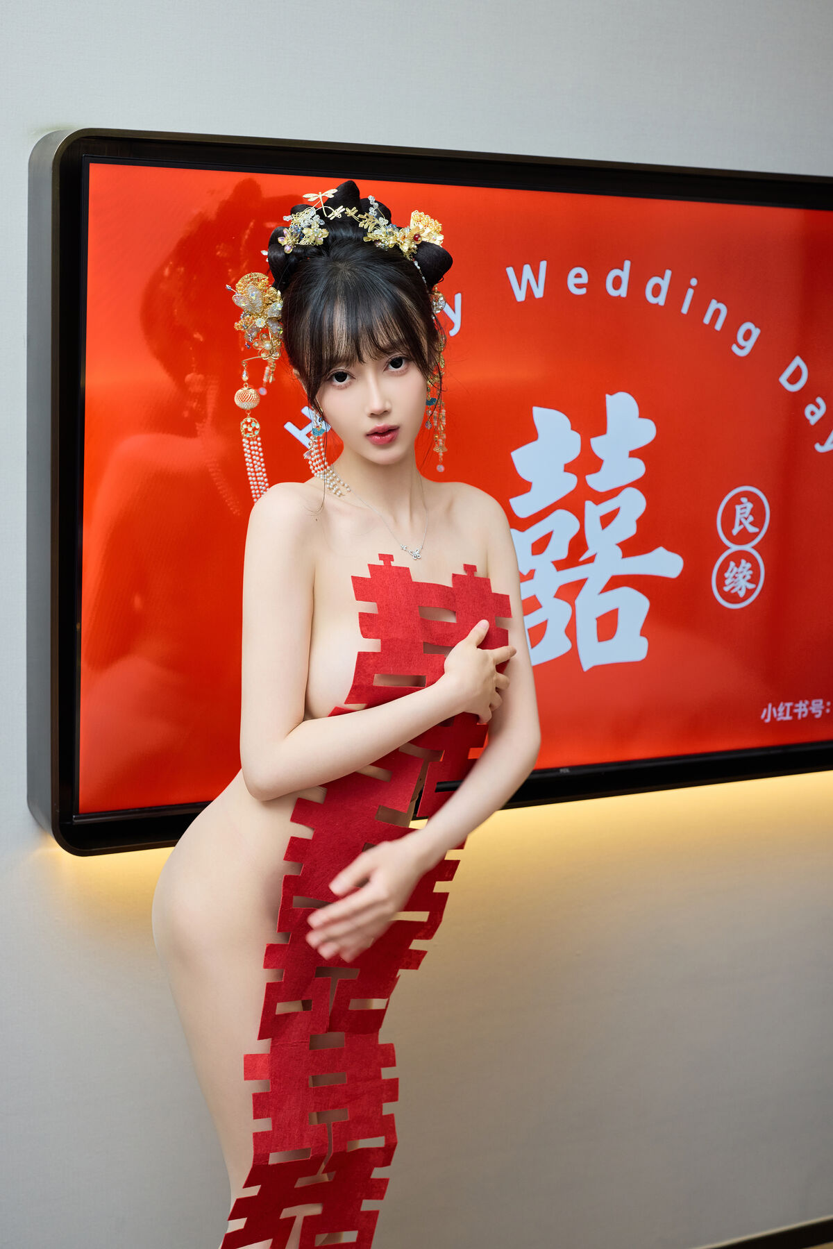 内购无水印 Yue Er Yue Er 玥儿玥er - 秀人网模特 性感秀禾服