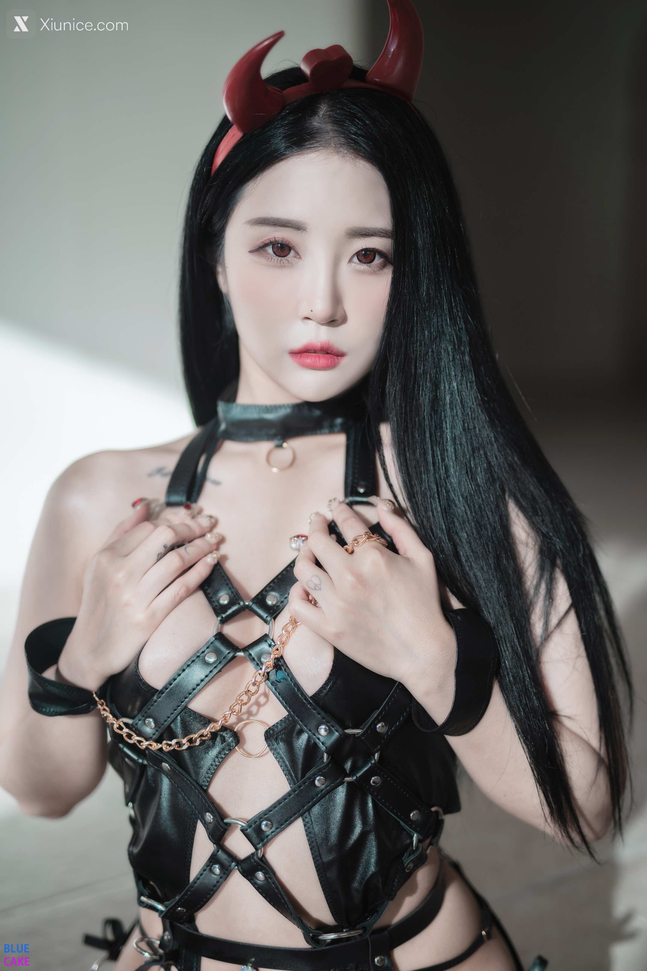 BLUECAKE Bomi (보미) – Secret Halloween Daylight 4K