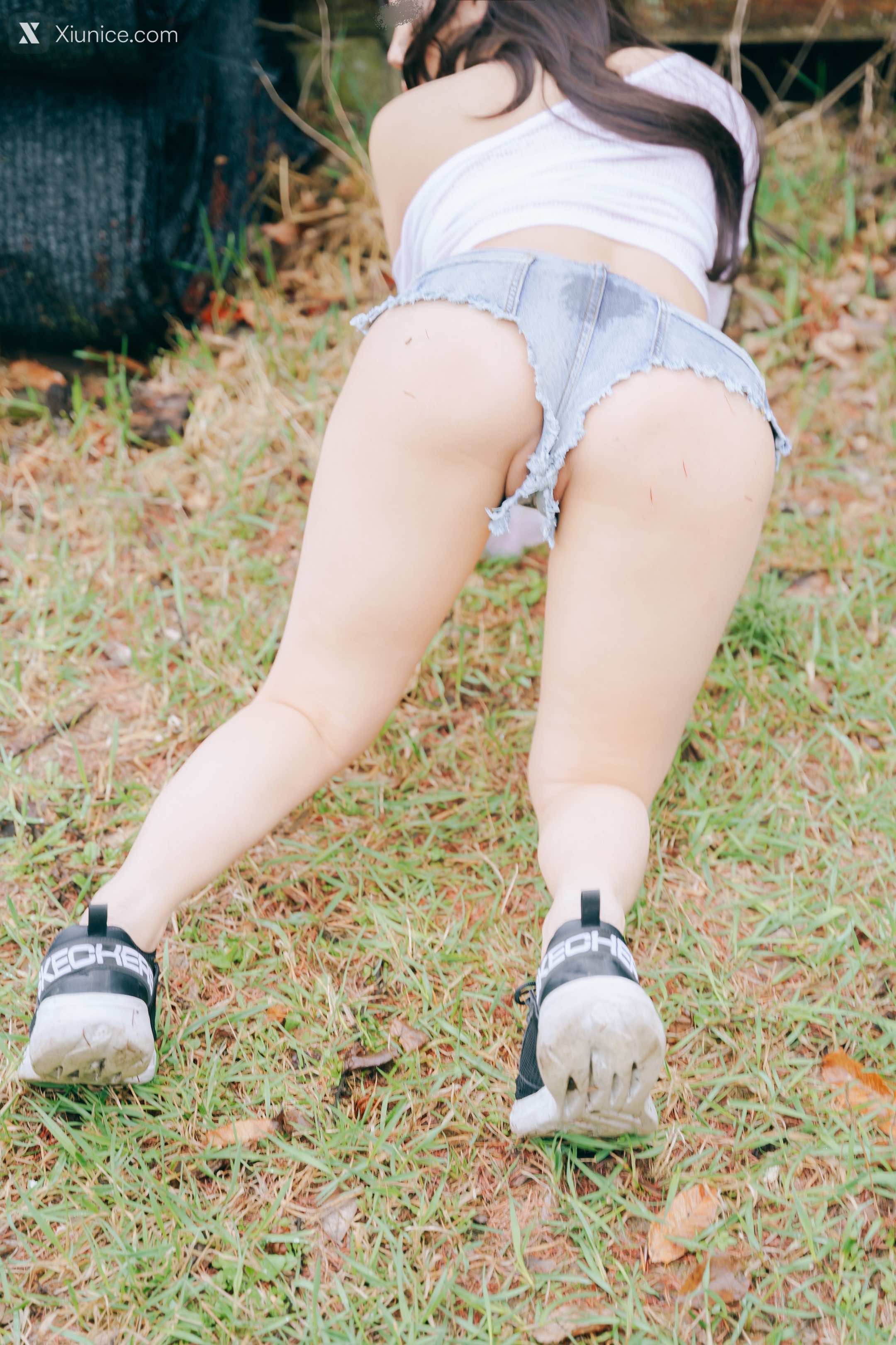 PUSSYLET Vol.47 CONY – Exhibitionist 4K