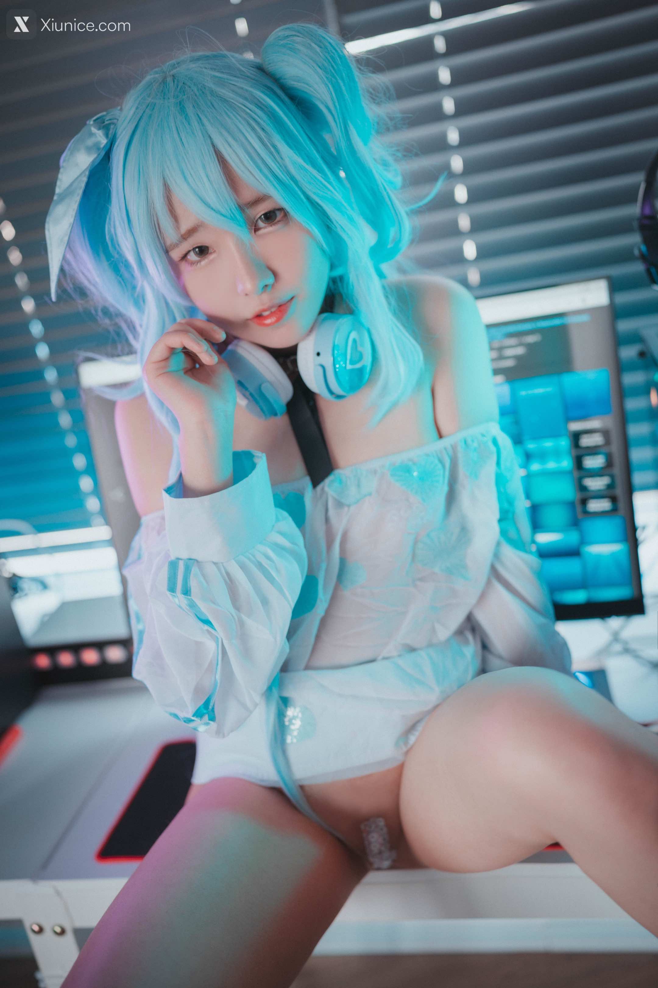 DJAWA Photo – Sonson (손손) – Girls’ Frontline PA-15 4K