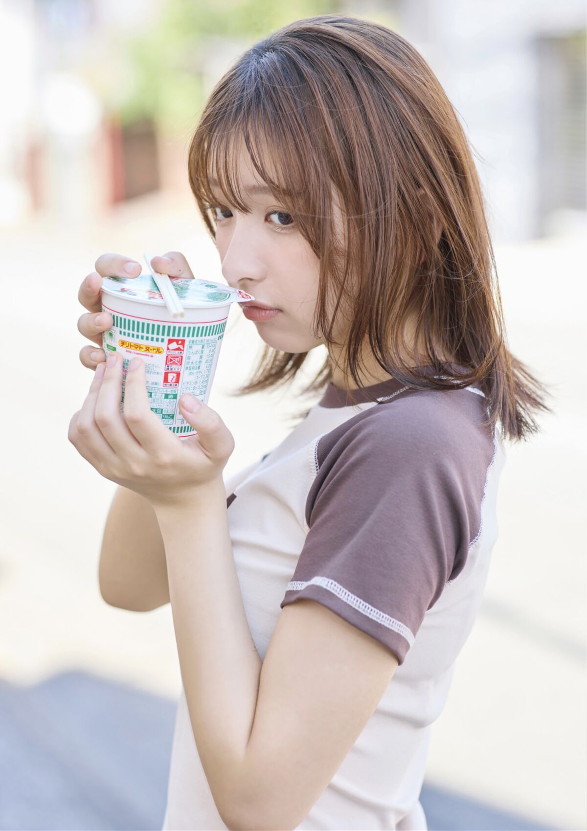 Runa Ichinose 一ノ瀬瑠菜 - BRODYデジタル写真集 一緒に入ろ