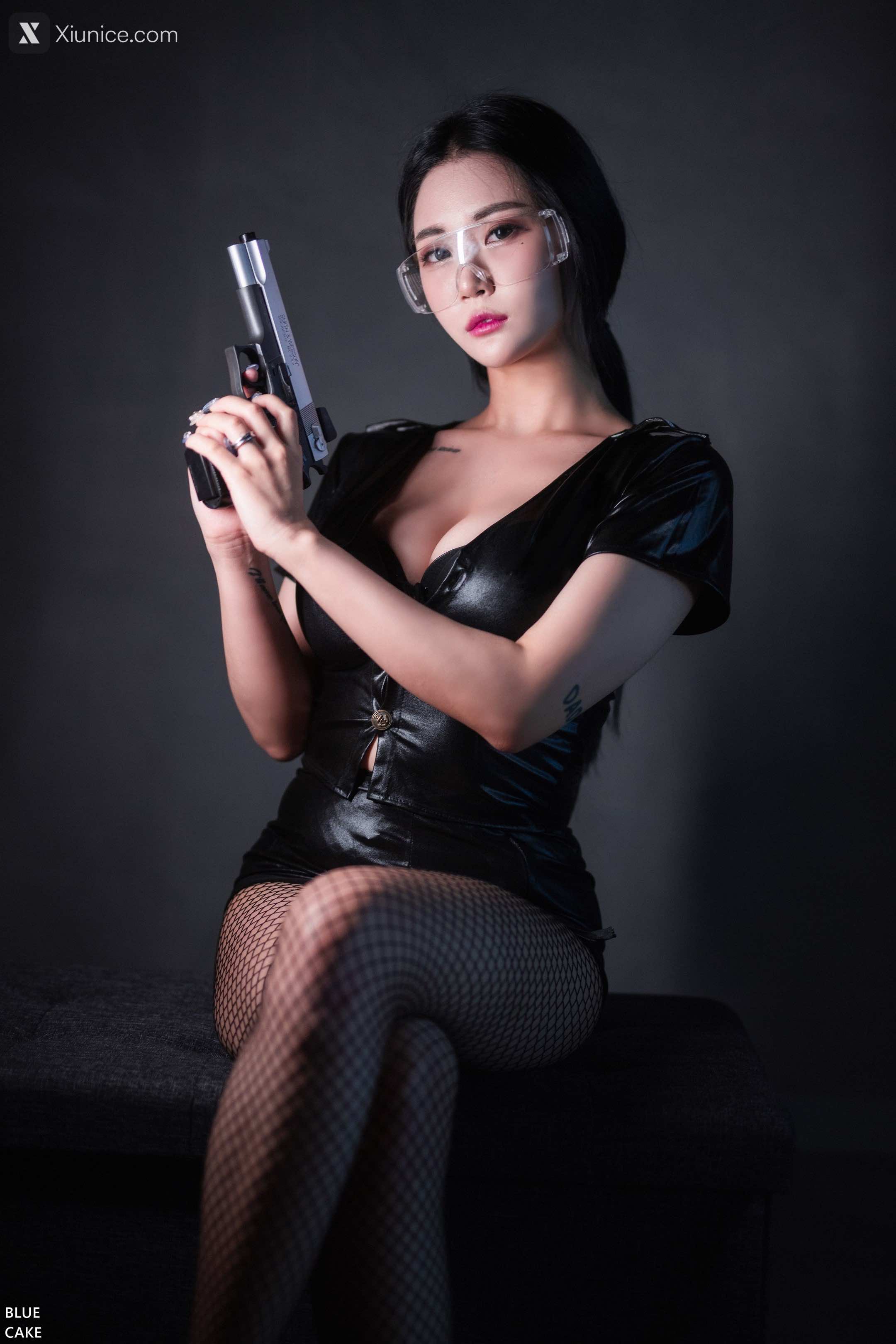 BLUECAKE Bomi (보미) – Siren 4K