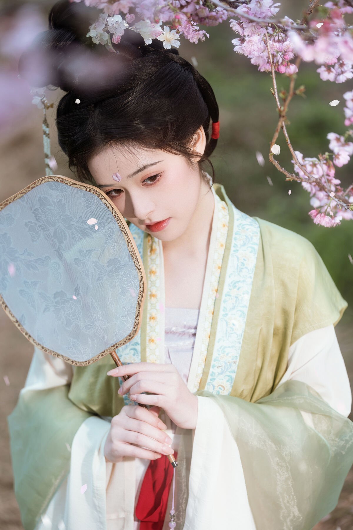 YiTuYu艺图语 Vol.10215 Tian Tian Quan Quan