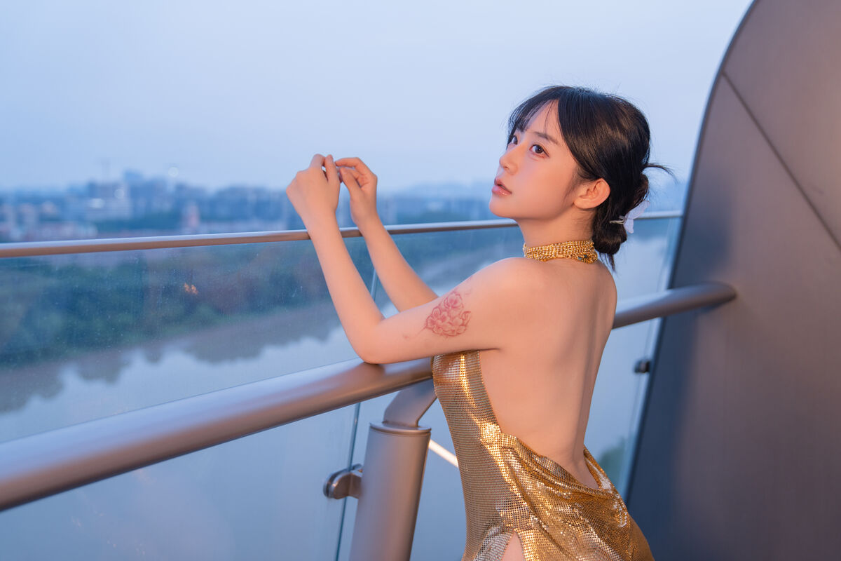 YiTuYu艺图语 Vol.10060 Yi Yuan Tong Xue Jodie