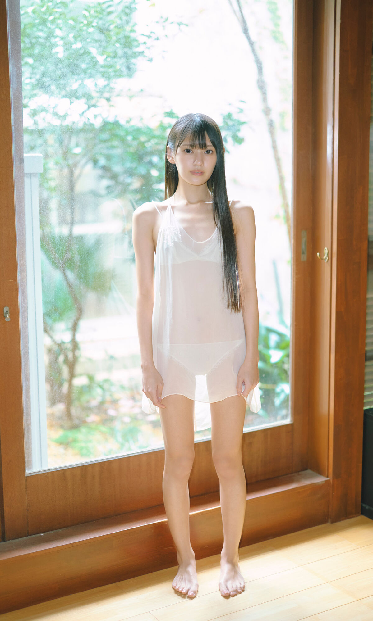 Umi Yatsugake 八掛うみ - デジタル限定 写真集 White R18版