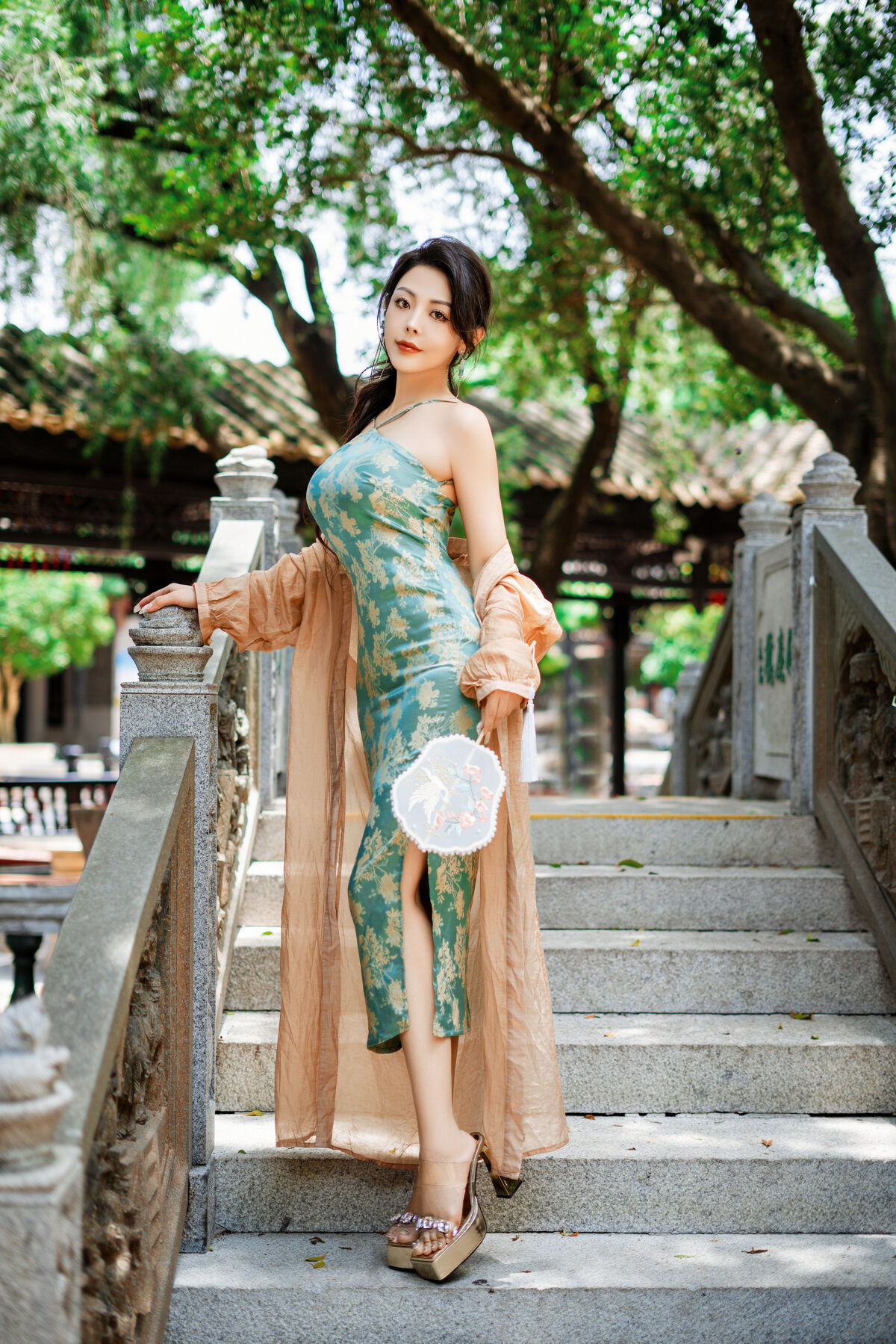 YiTuYu艺图语 Vol.10189 Mi Ni Ai Mei Li