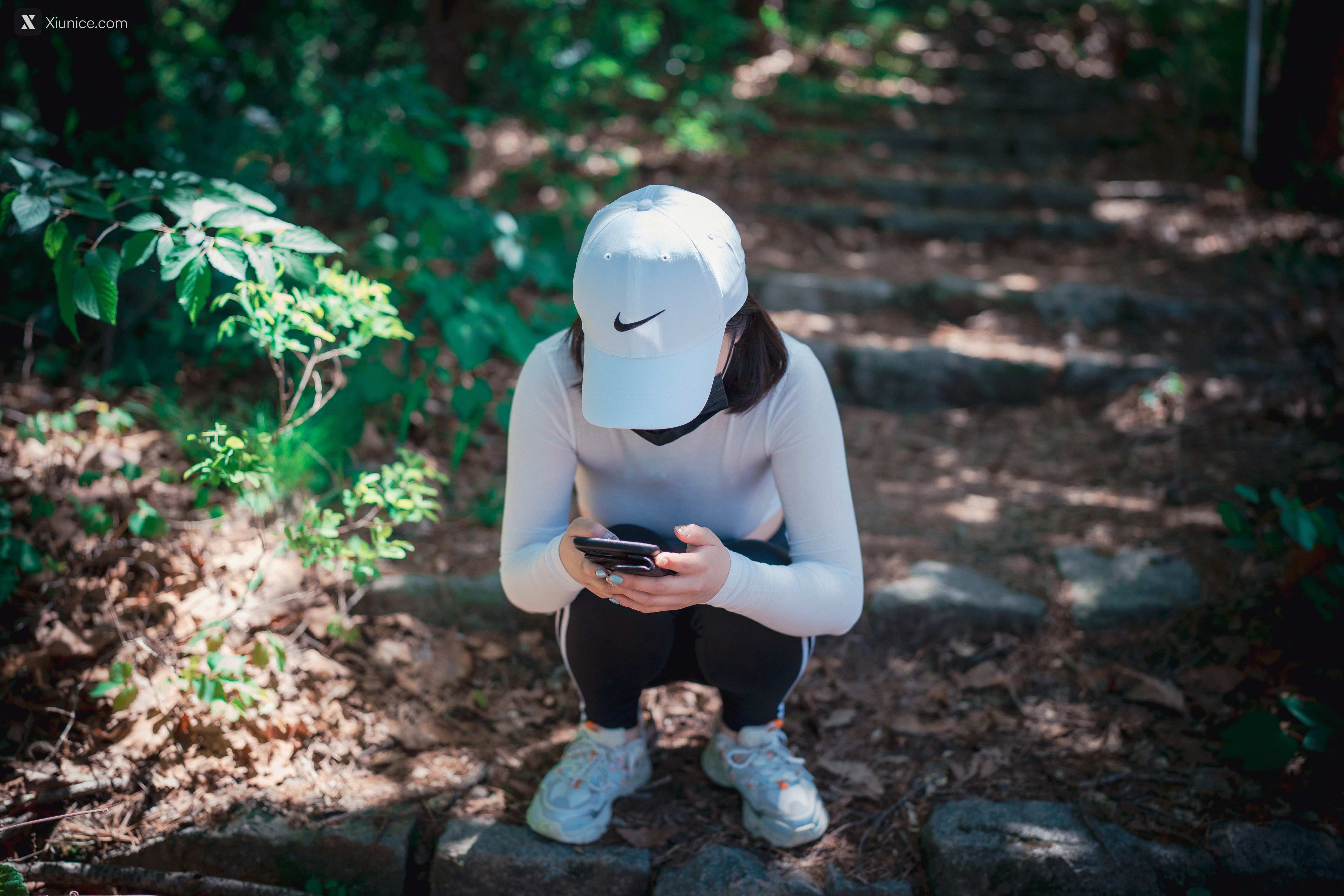 DJAWA Photo – Son Ye-Eun (손예은) – Naughty Trekking 4K