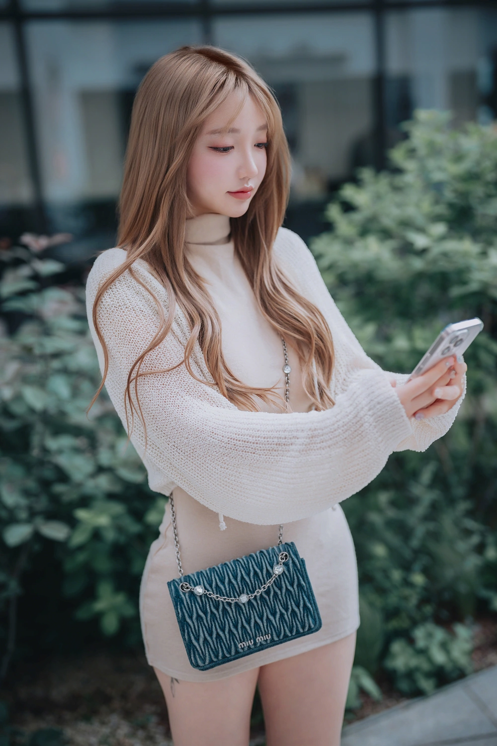 Son Yeeun 손예은, DJAWA 「Happy Solo Birthday」 Set.01