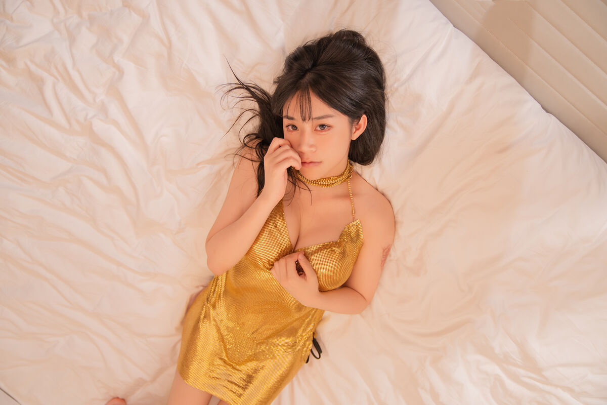 YiTuYu艺图语 Vol.10060 Yi Yuan Tong Xue Jodie