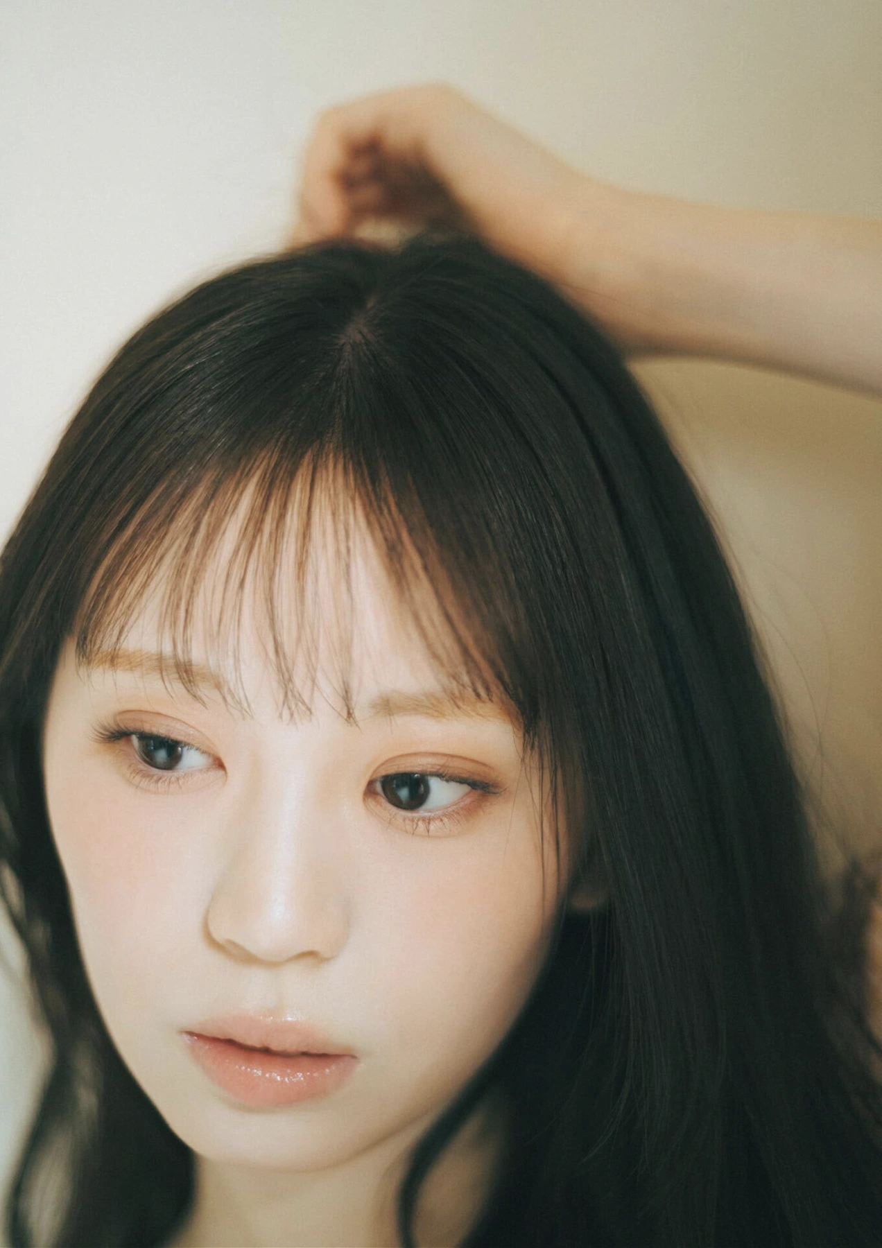 B.L.T. 2026.05 (ビー・エル・ティー 2026年5月号) – Urumi Morihira 森平麗心, Hitomi Hasegawa 長谷川稀未