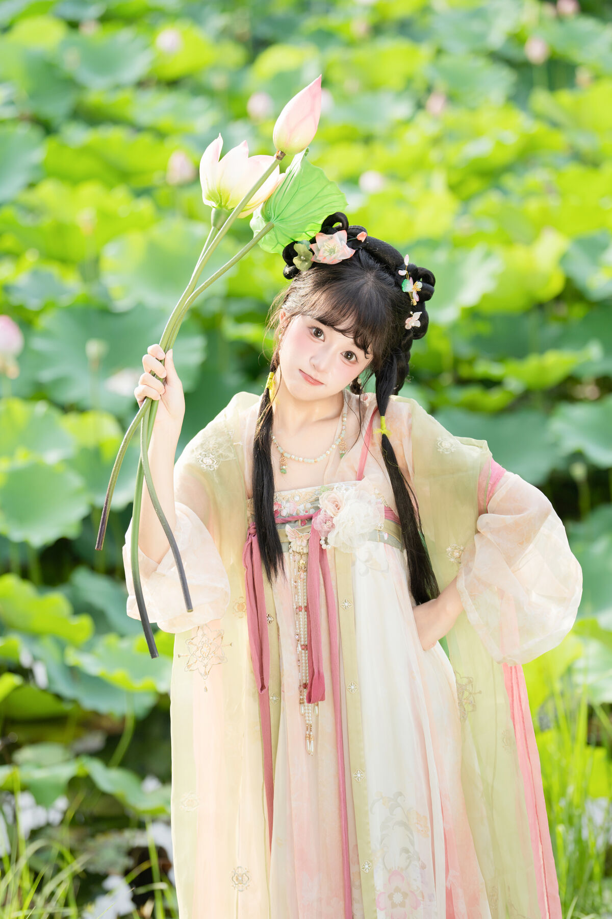 YiTuYu艺图语 Vol.10144 Xia Yu Xiao Nian