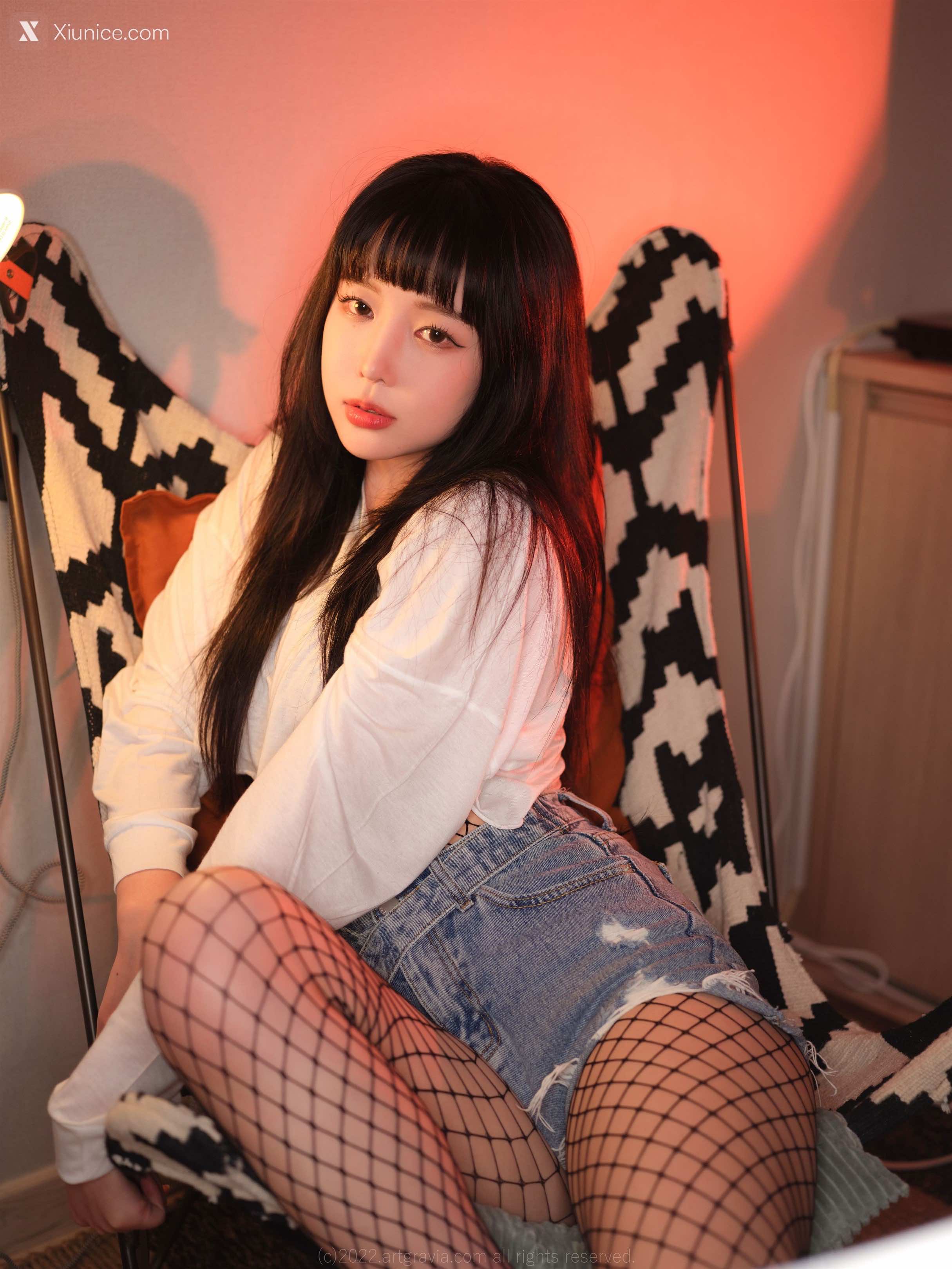 Artgravia Vol.413 Parkhaag (박하악) 4K