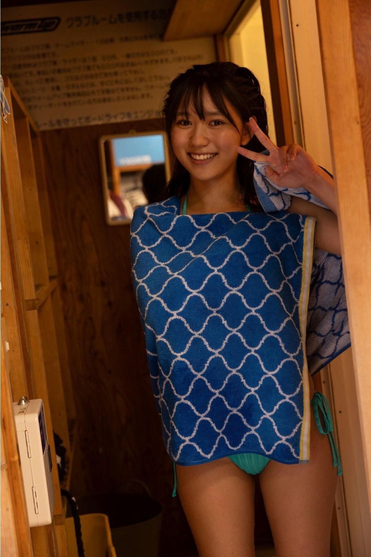 Kawamichi Sara 川道さら - グラビア界のビッグウェーブ SPAデジタル写真集