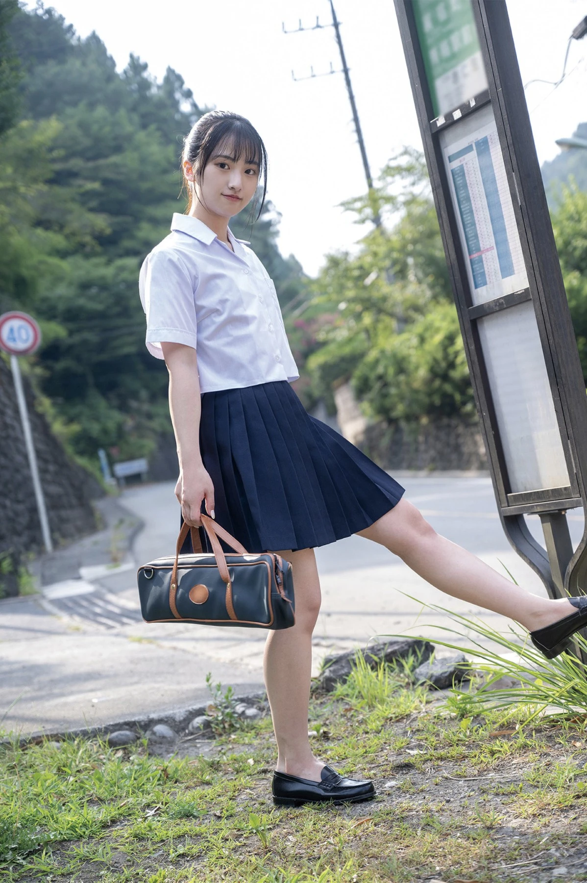 Nanami Nakamori 中森ななみ, Prestige 写真集 「36.9℃」