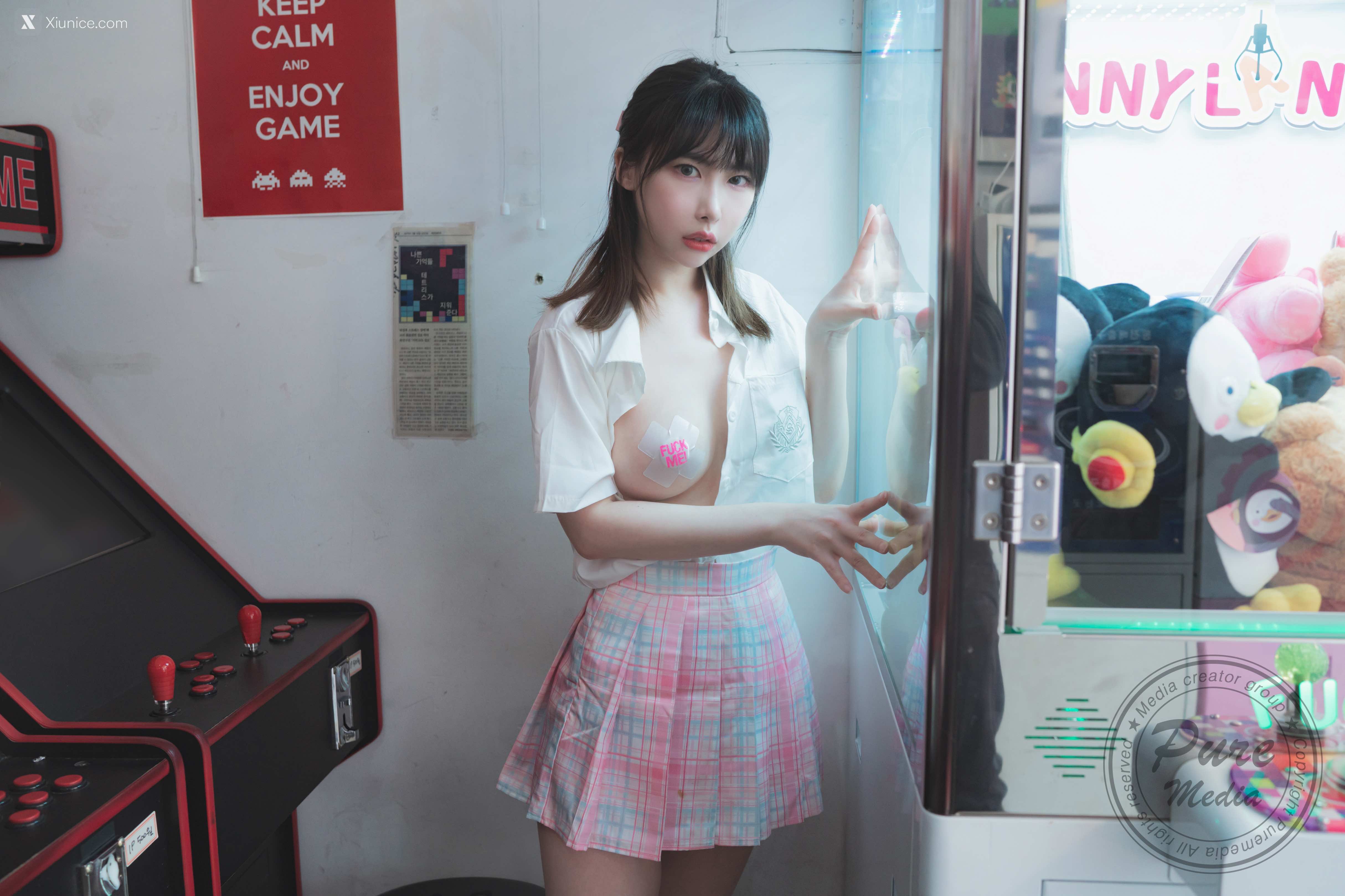 Pure Media Vol.187 Uhye (이유혜) 4K