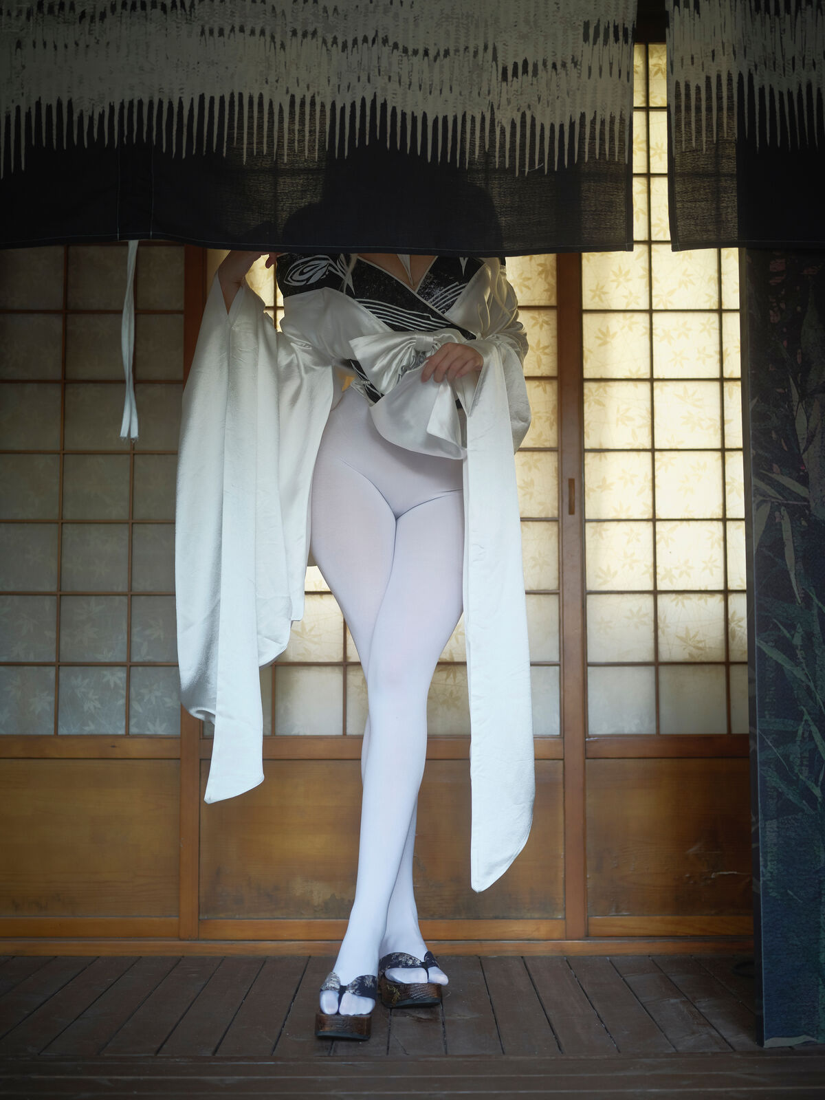 Coser@湖里狸 - 白凤