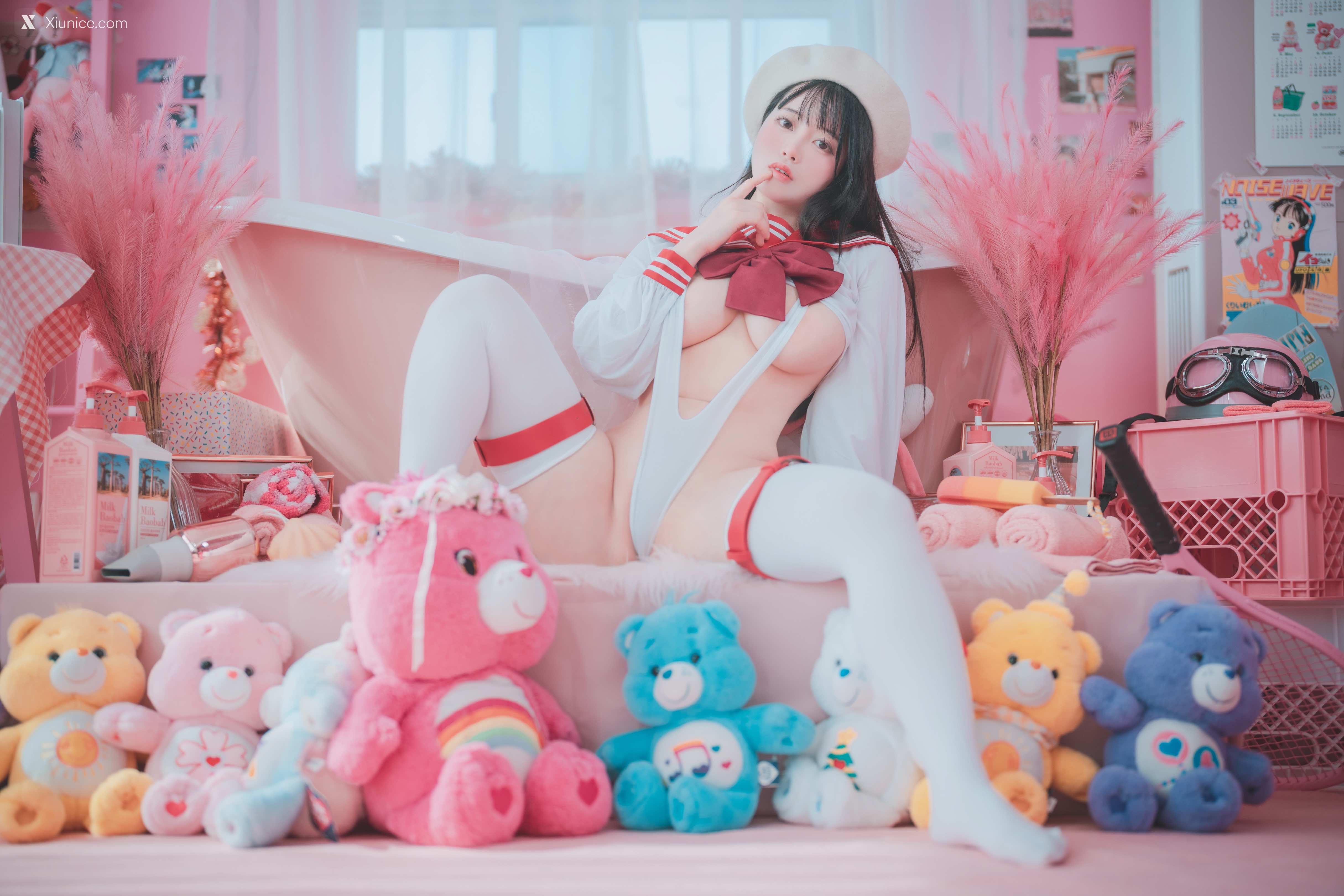 DJAWA Photo – ZziZzi – Blooming White Day 4K