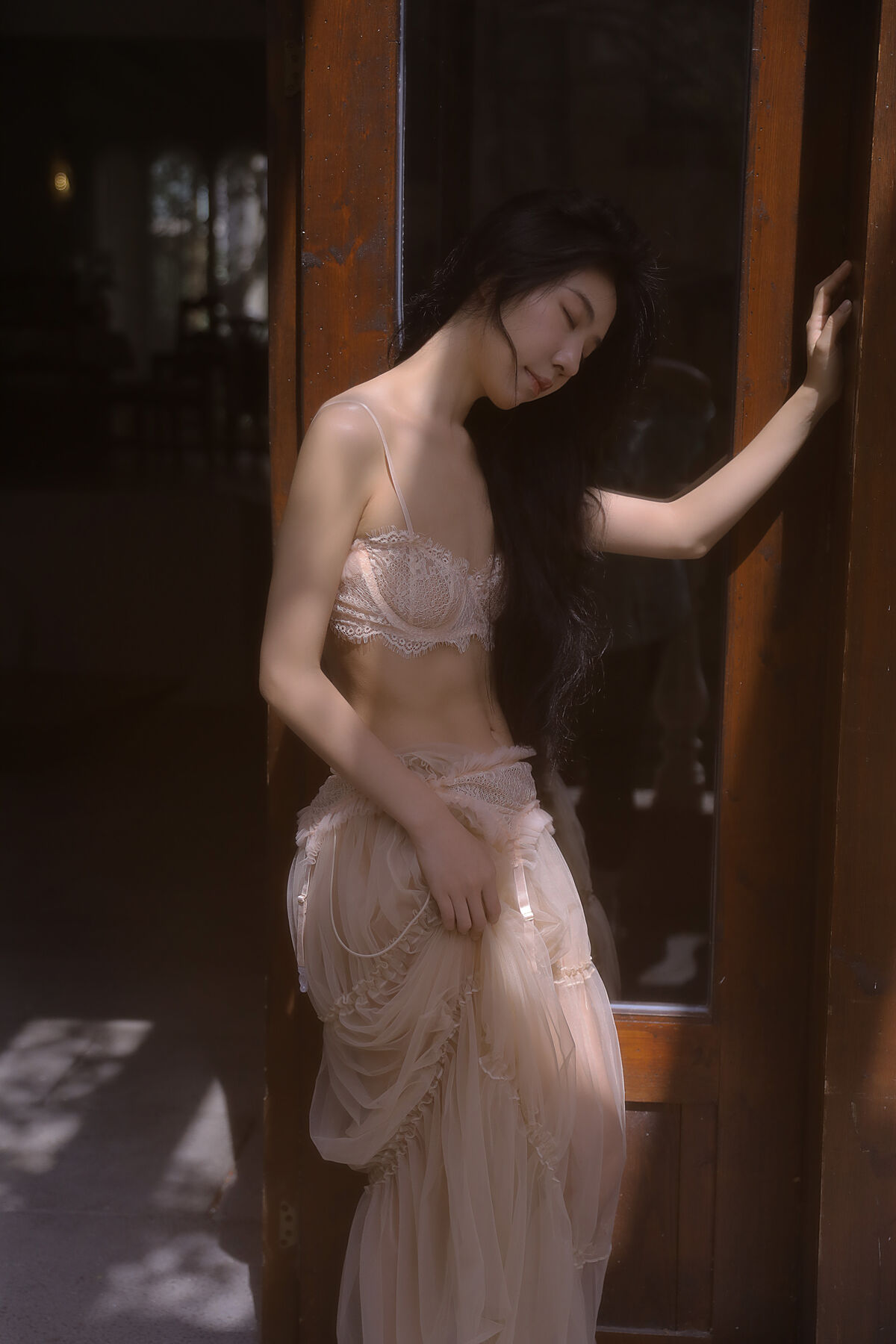 YiTuYu艺图语 Vol.10091 Wendy Yuan Zi Mo Te