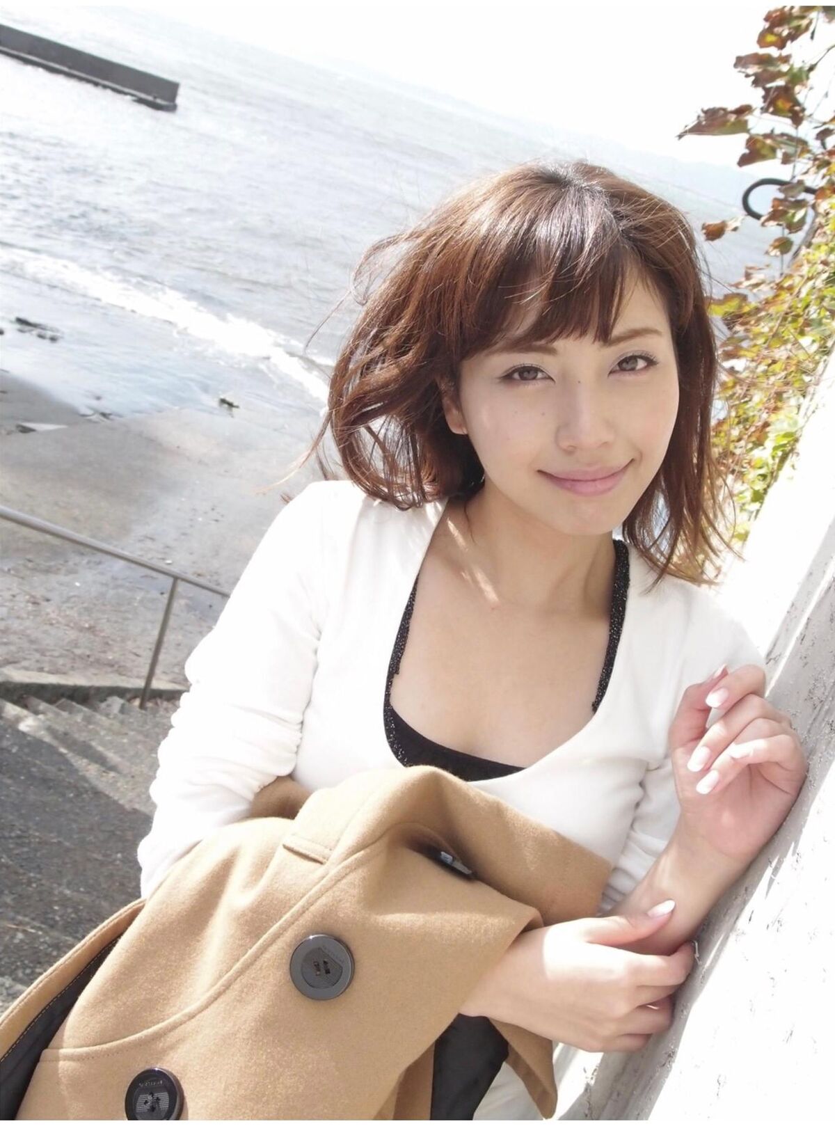 Miyuki Yokoyama 横山美雪 - オトナのお泊りデート MAXING美少女写真集