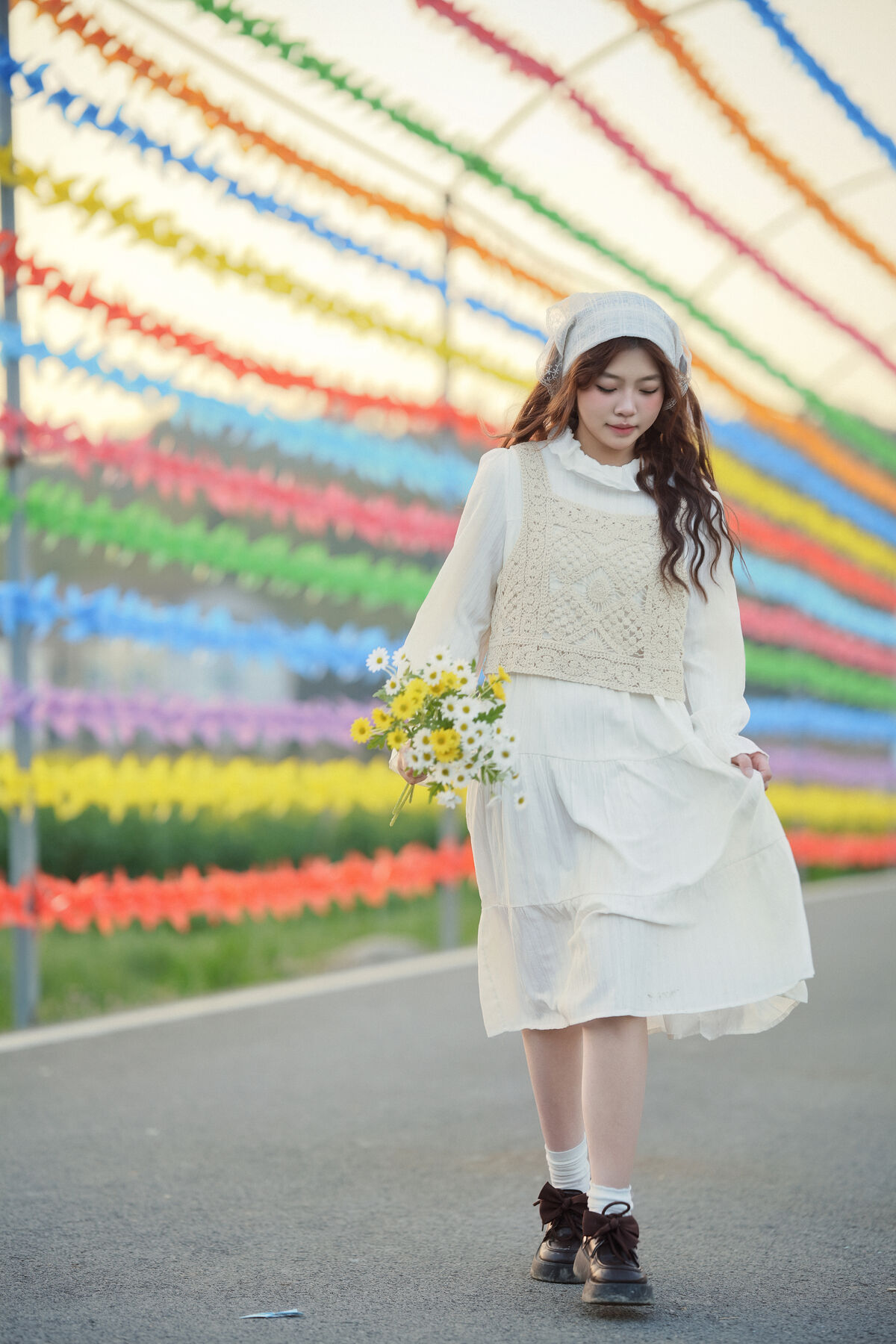 YiTuYu艺图语 Vol.10084 Jing Jing Yi