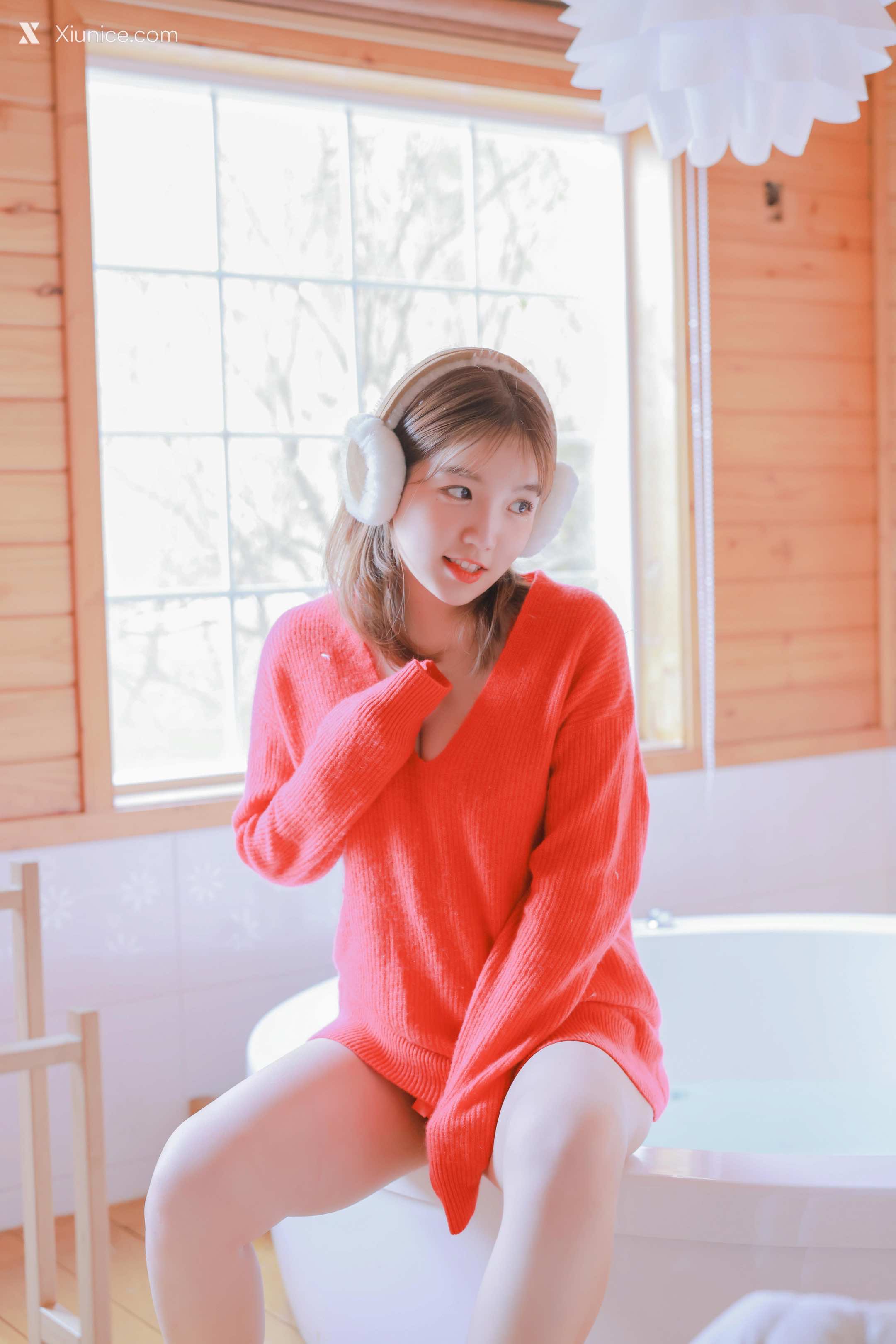 SweetBox – YOONVELY – SWTB Vol.26 – Santa Girl 4K