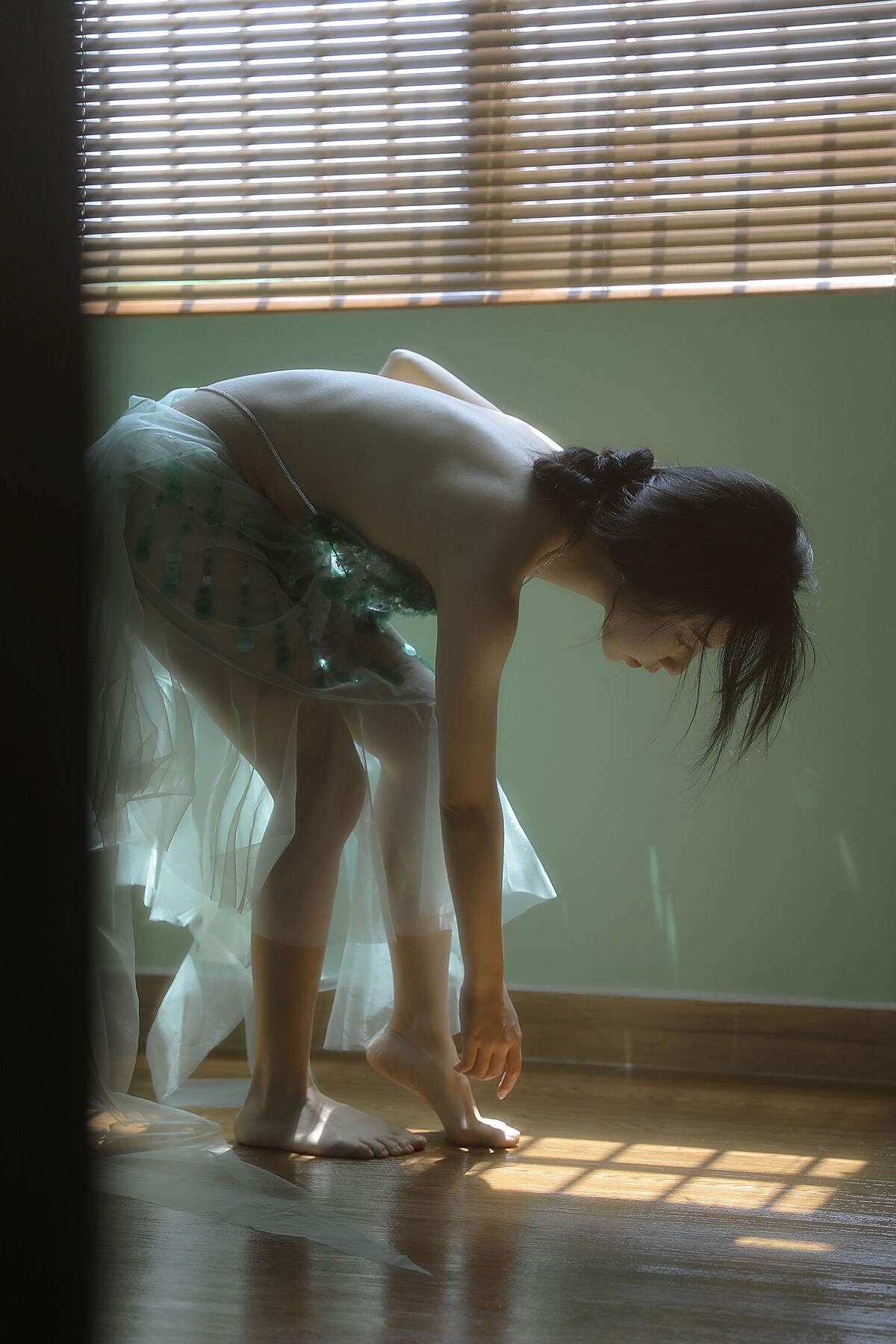 YiTuYu艺图语 Vol.10236 Ye Sheng Mo Te Yuan Zi