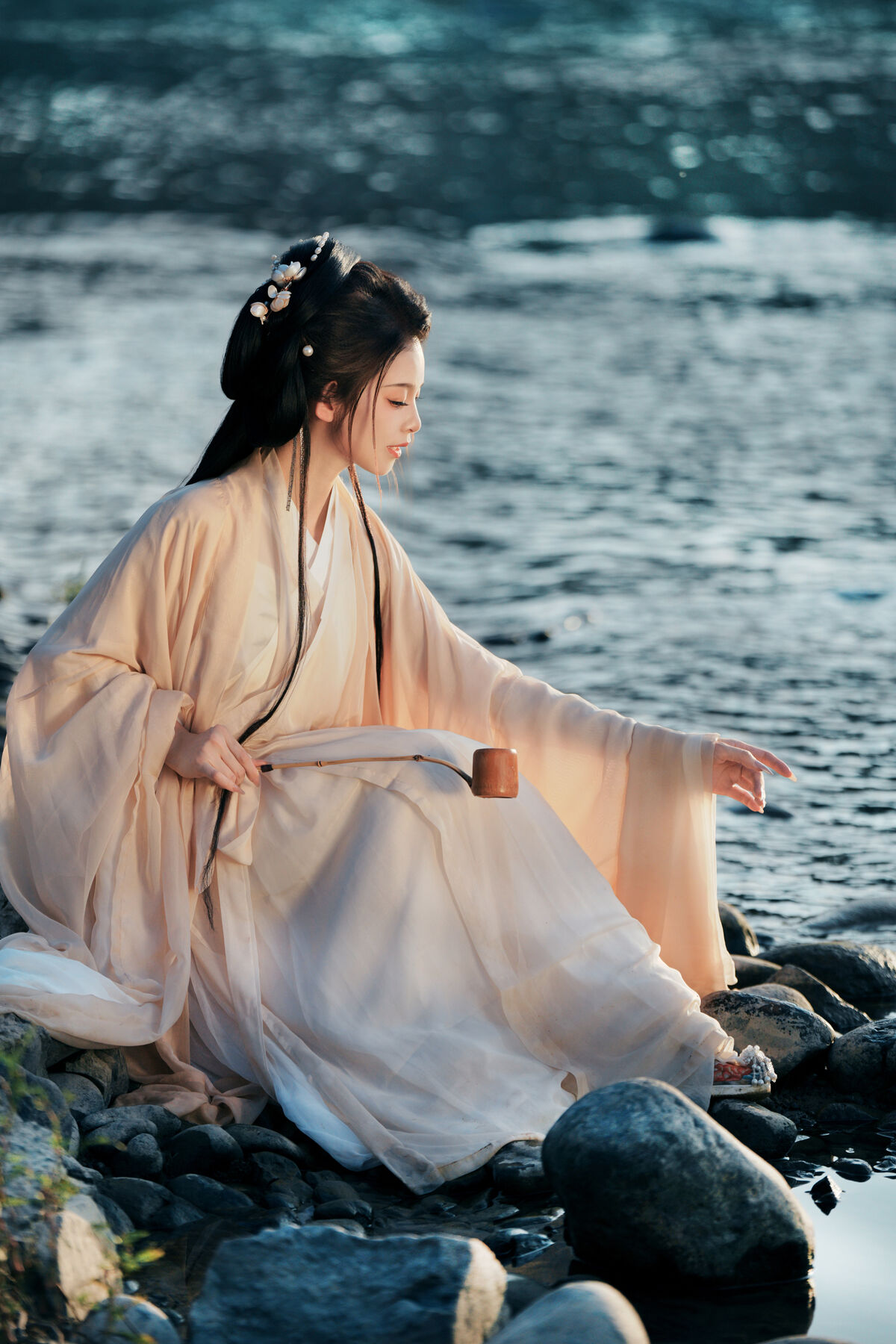 YiTuYu艺图语 Vol.10092 Luo Ning Tang