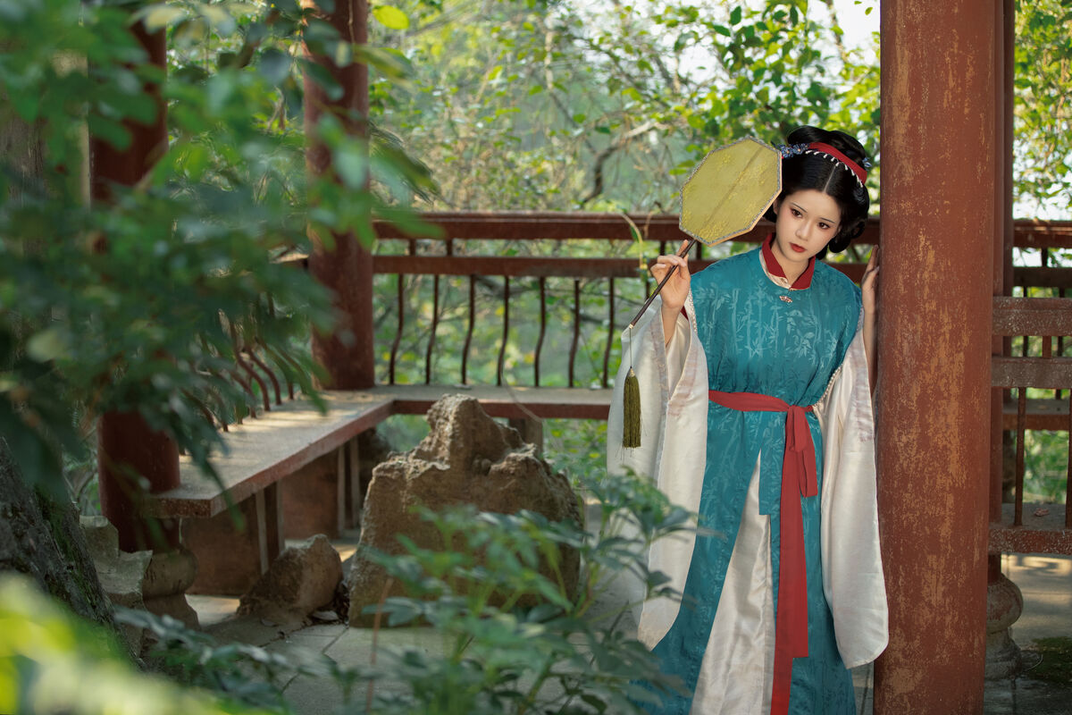 YiTuYu艺图语 Vol.10220 Na Ni