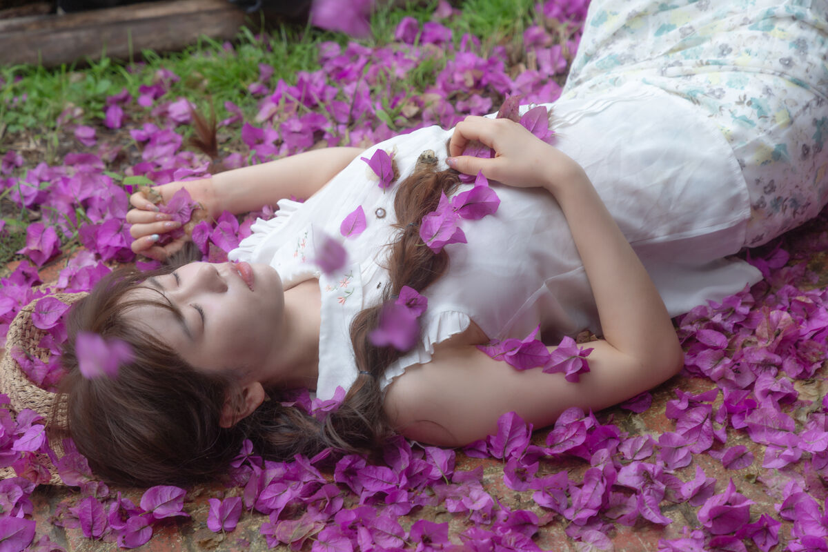 YiTuYu艺图语 Vol.10074 Lin Mu Ting Zi