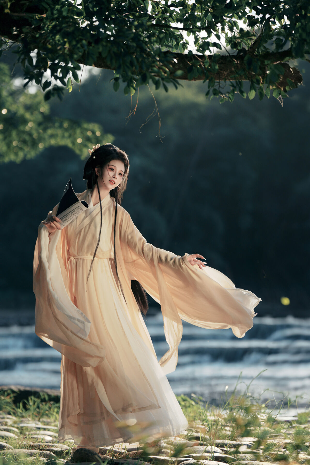 YiTuYu艺图语 Vol.10092 Luo Ning Tang