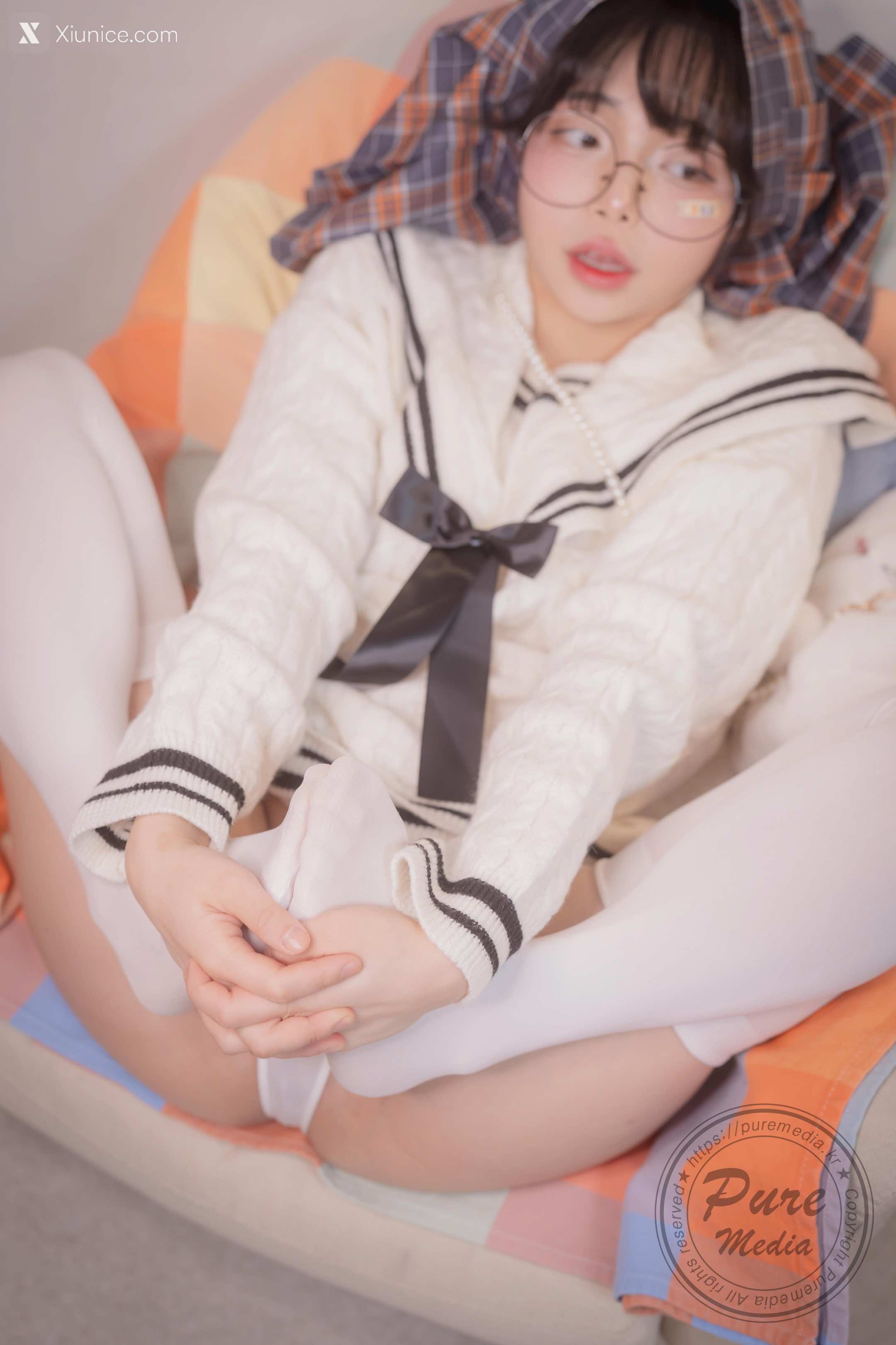 Pure Media Vol.276 Jelly (젤리) – Girl Trapped in a Rooftop Room 4K