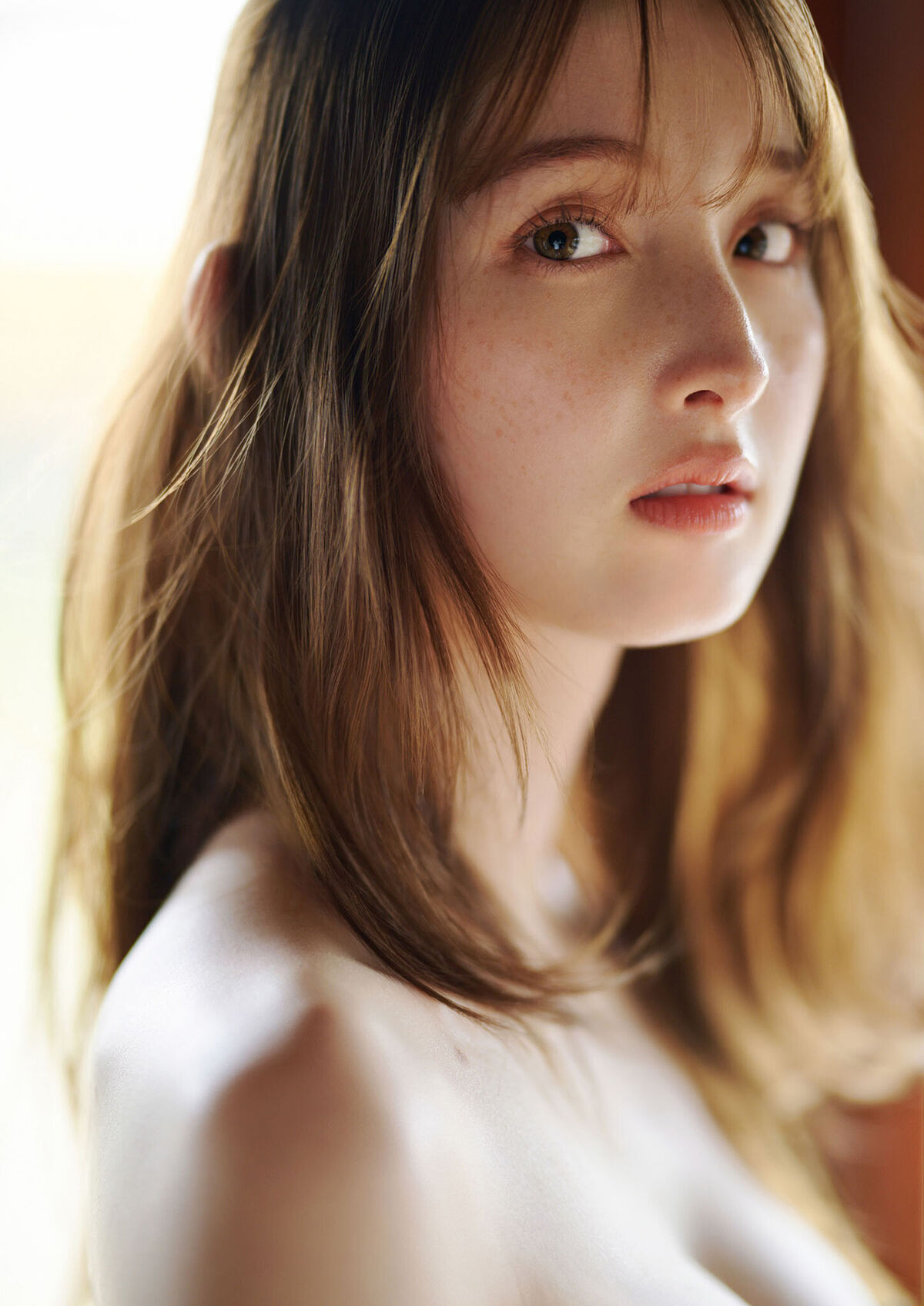 Cecile Nana 菜那セシル - デジタル限定 写真集 二十歳のプロローグ ワニブックス デジタル写真集