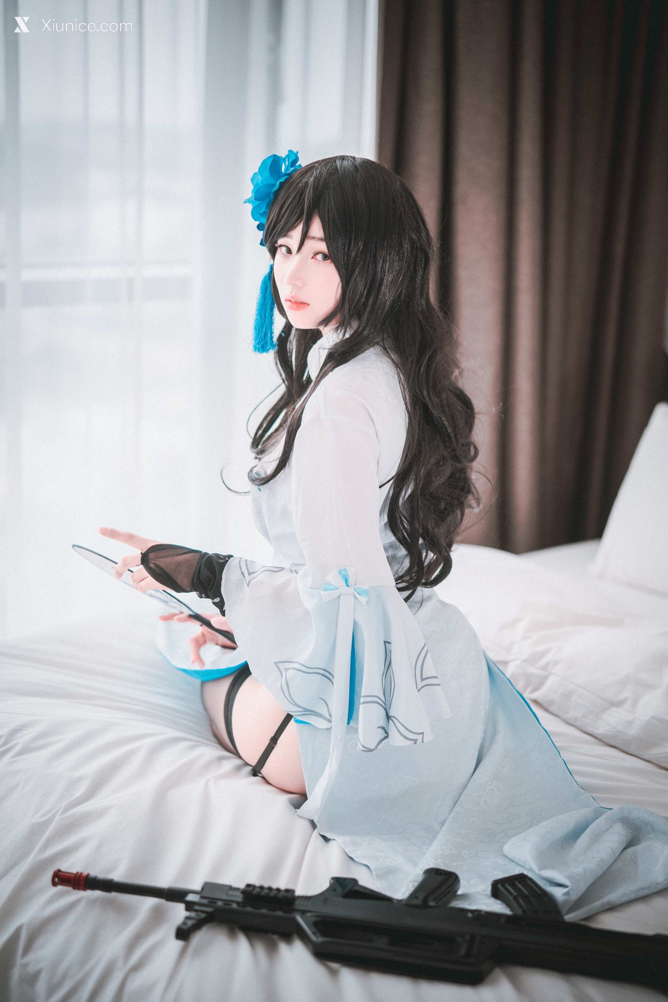 DJAWA Photo – Bambi (밤비) – Type 95 Jade Noisette Rose 4K