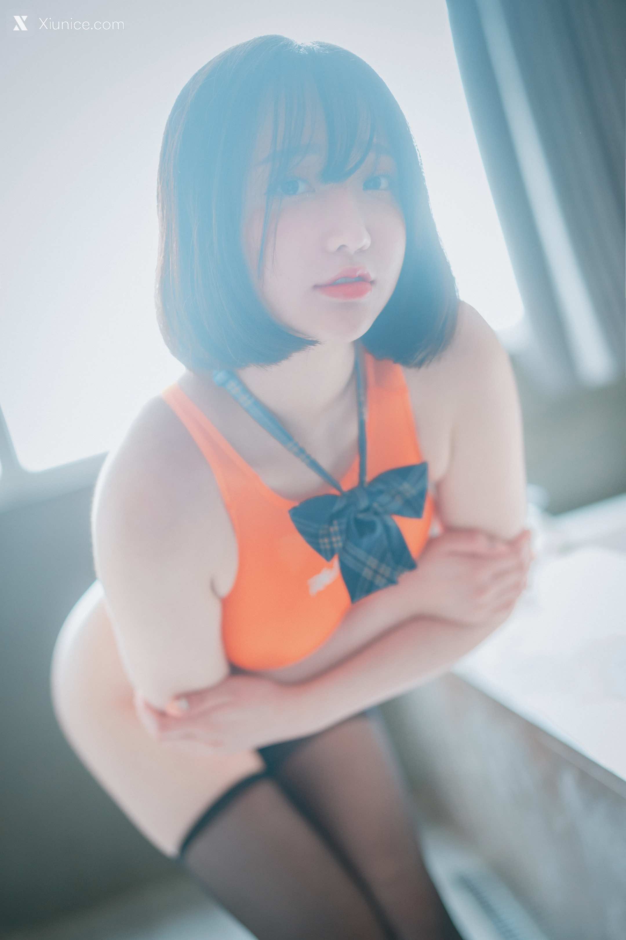 DJAWA Photo – Son Ye-Eun (손예은) – “Swimming Lessons #6” 4K