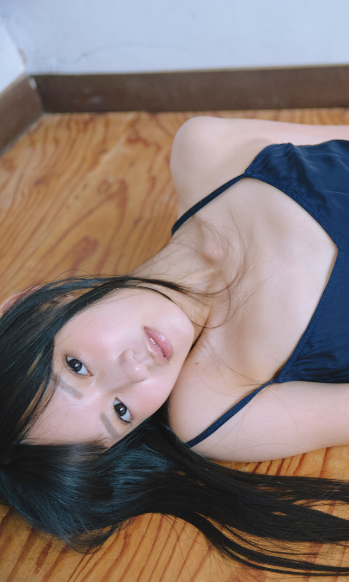 Umi Yatsugake 八掛うみ - デジタル限定 写真集 White R18版