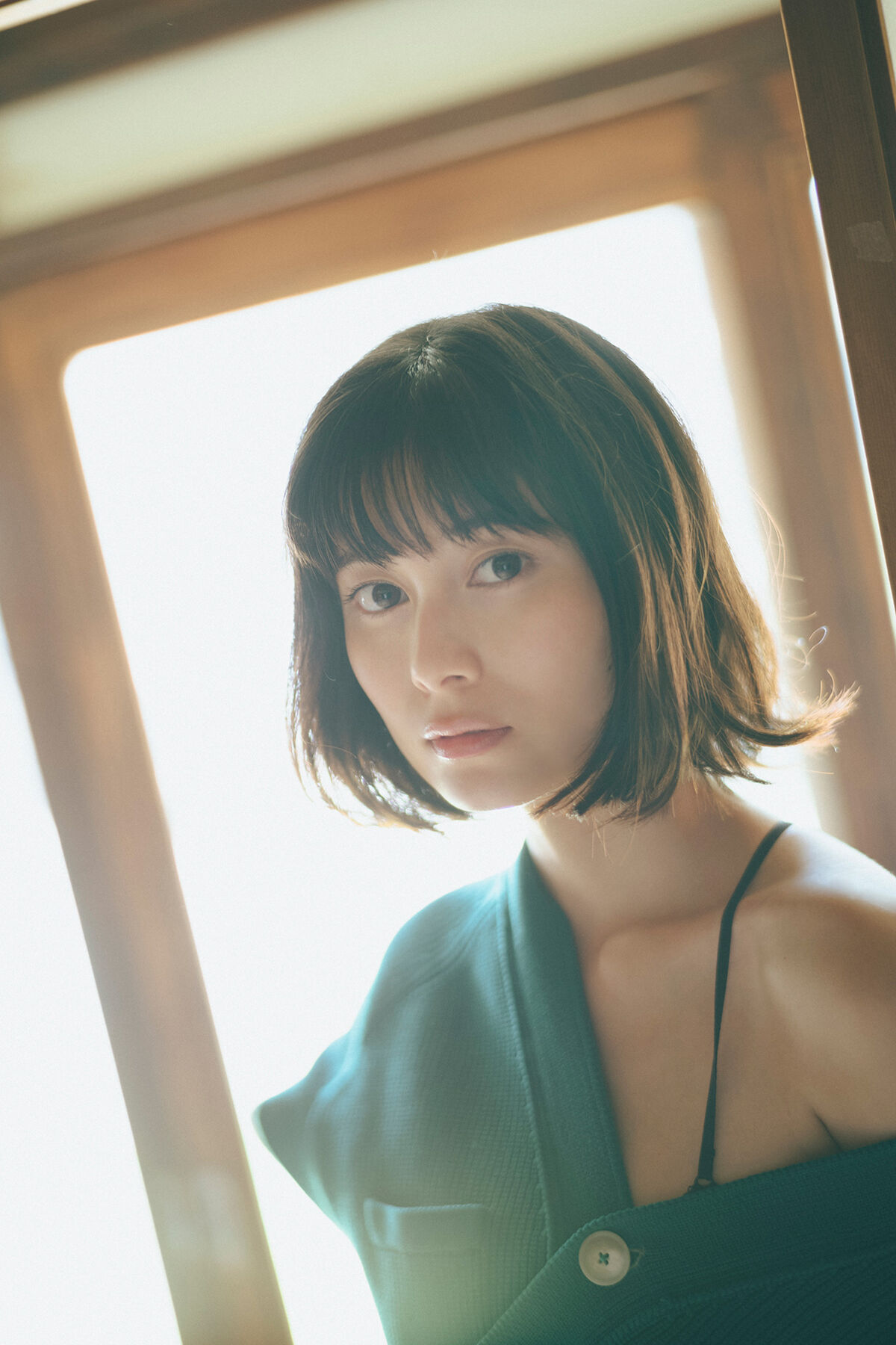 Sakurako Okubo 大久保桜子 - FLASHデジタル写真集 潮騒が聞こえる