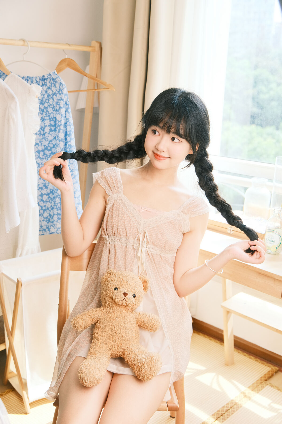 YiTuYu艺图语 Vol.10224 Xiao Li Hua Er