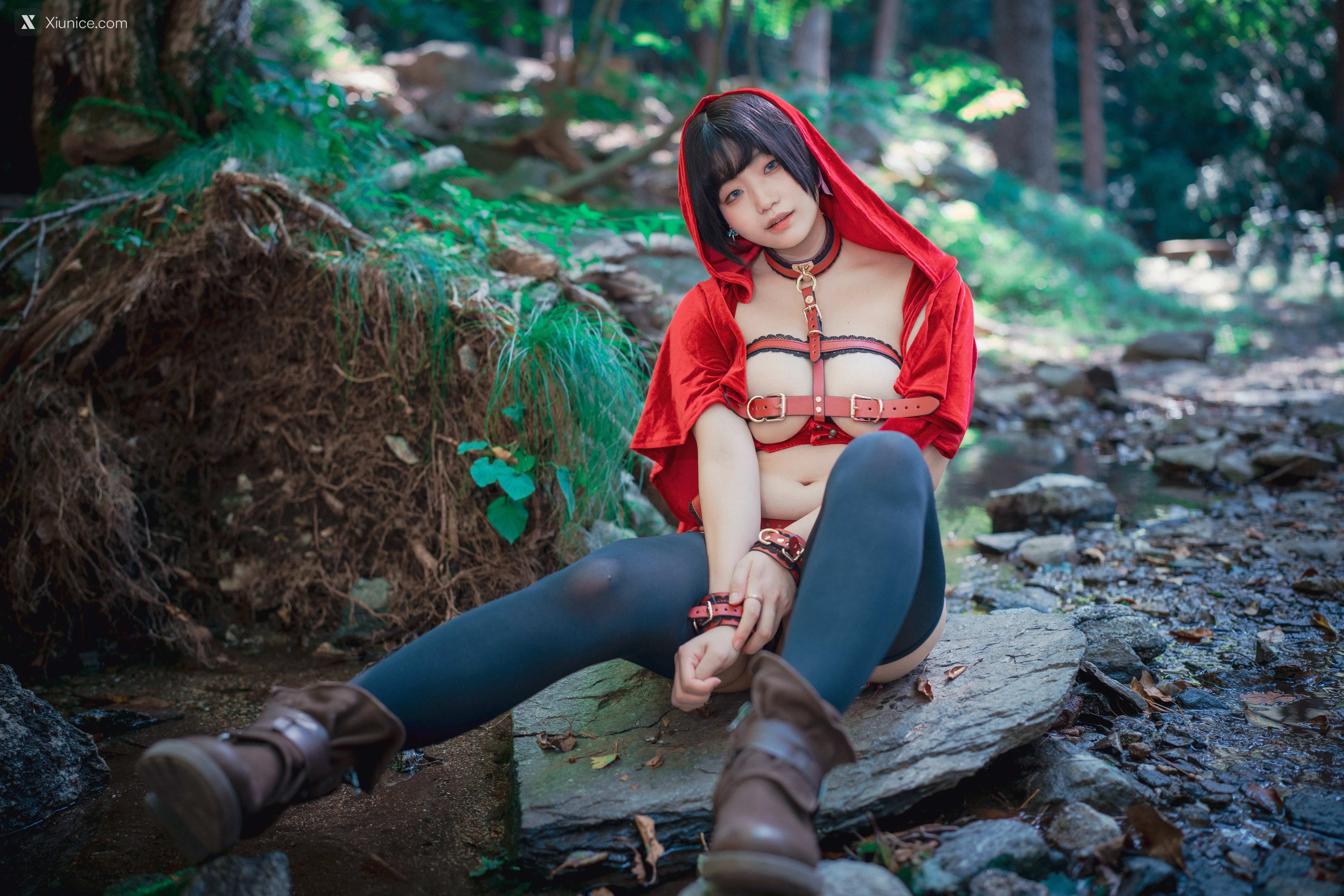 DJAWA Photo – Mimmi (밈미) – Naughty Red Hiring Hood 4K