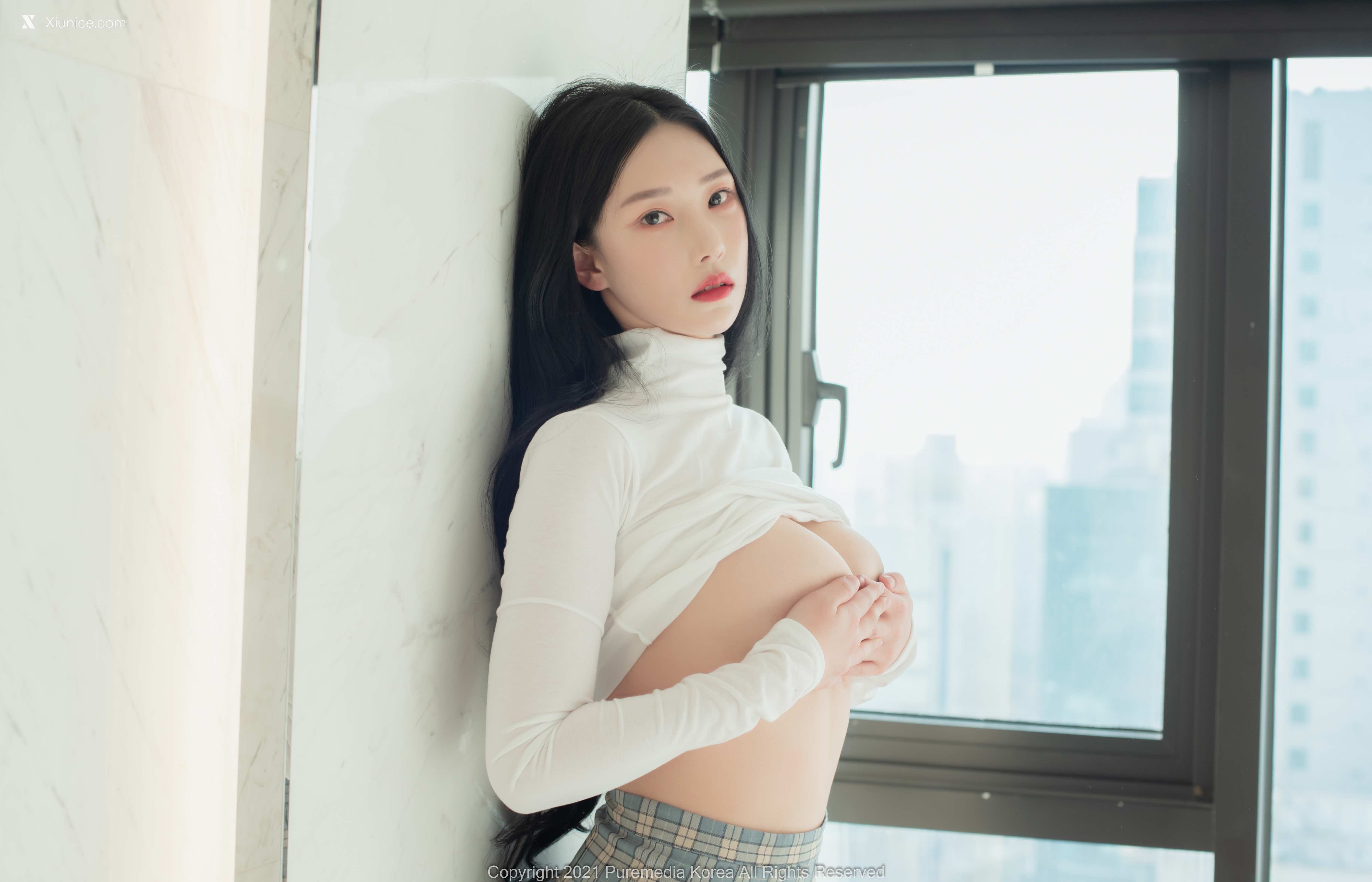 Pure Media Vol.143 Riha (리하) 4K