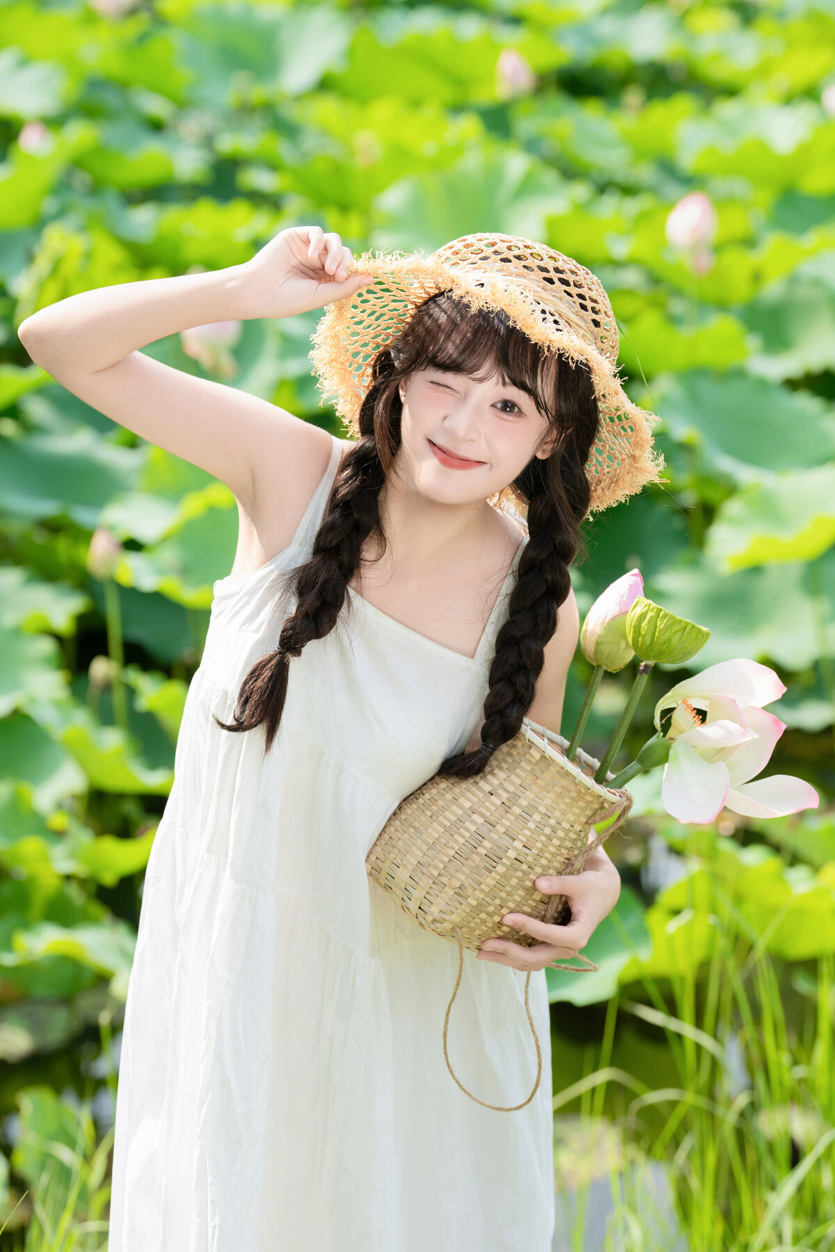 YiTuYu艺图语 Vol.10233 Xia Yu Xiao Nian