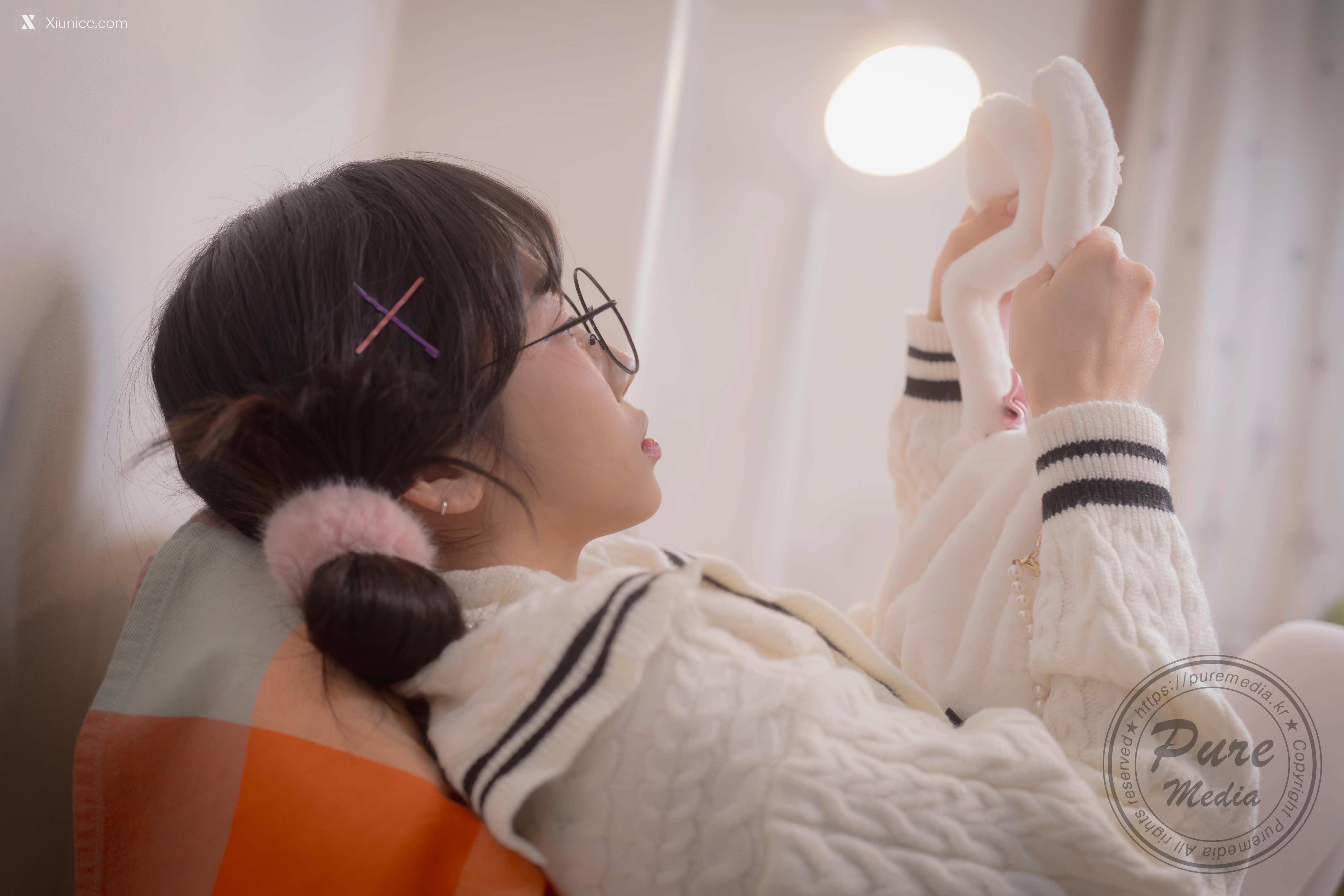 Pure Media Vol.276 Jelly (젤리) – Girl Trapped in a Rooftop Room 4K