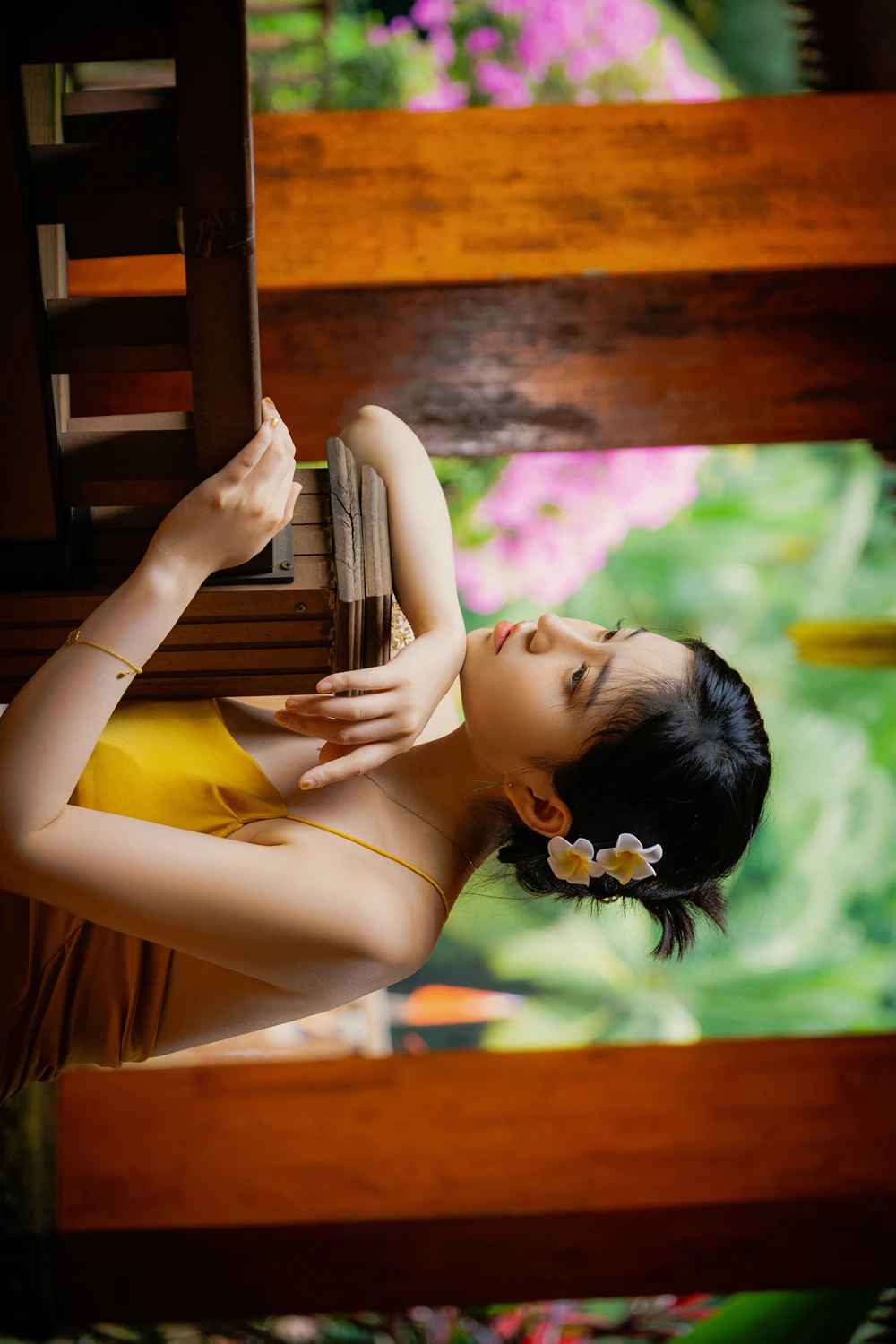 Cosplay 年年Nnian – 蒹葭