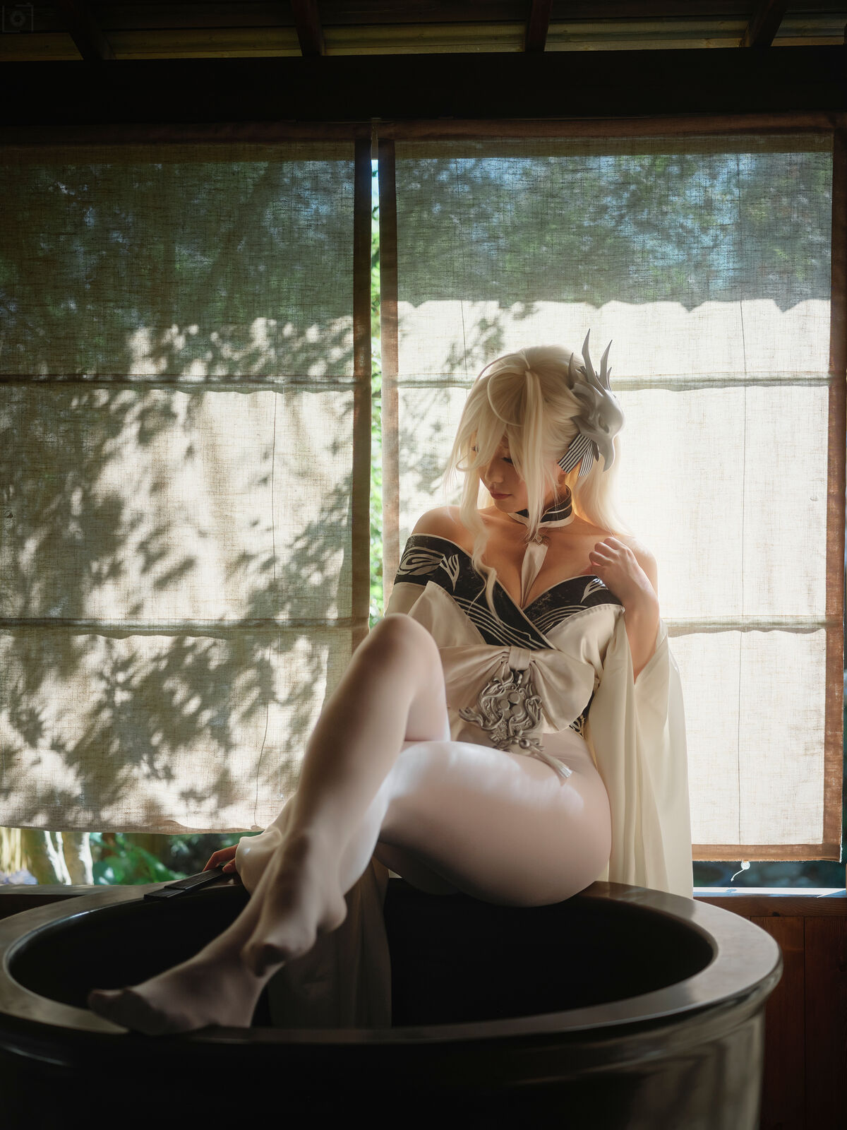 Coser@湖里狸 - 白凤